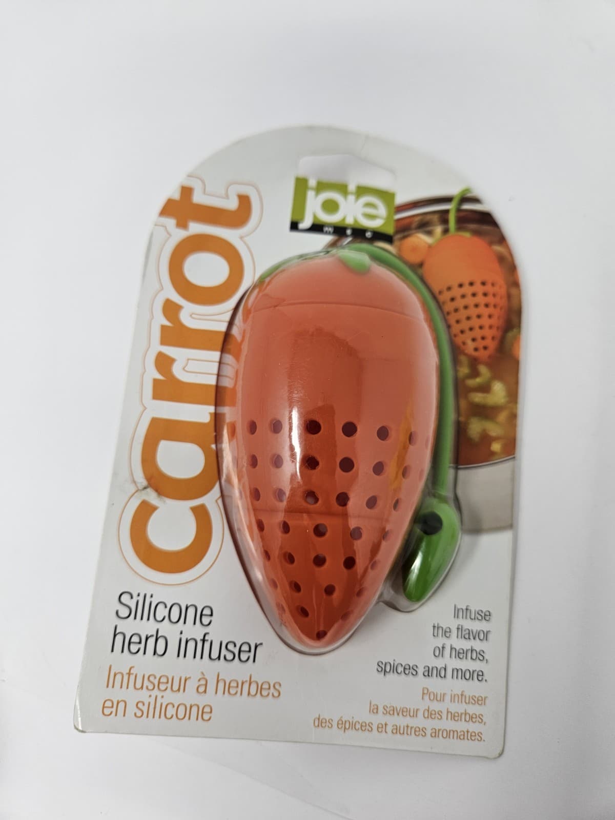 JOIE Carrot Silicone Herb Infuser Spices Soup BPA Free Dishwasher Safe. Sealed
