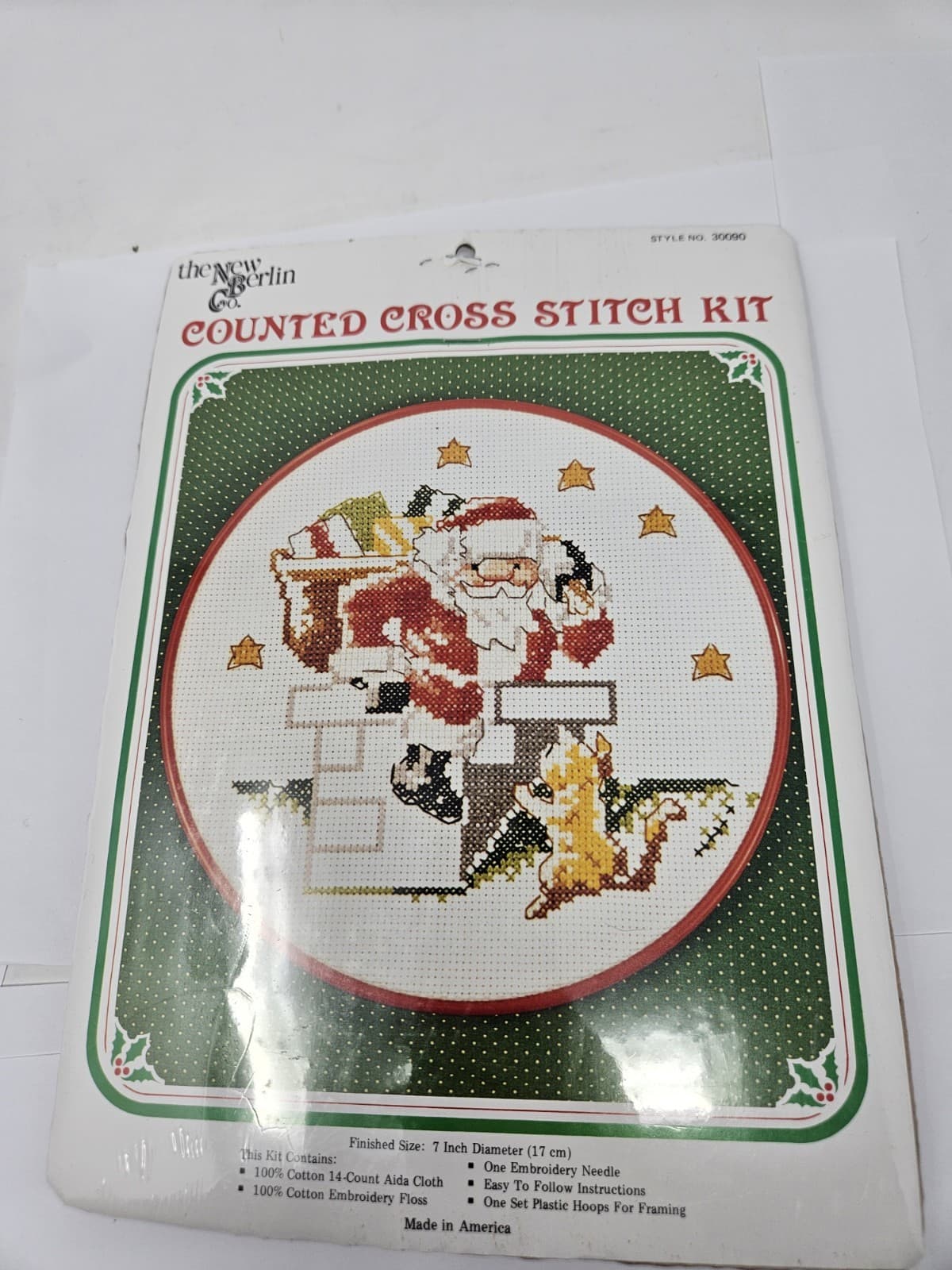 Sealed Berlin Co. Counted Cross Stitch Kit 30090 Christmas w/Hoop