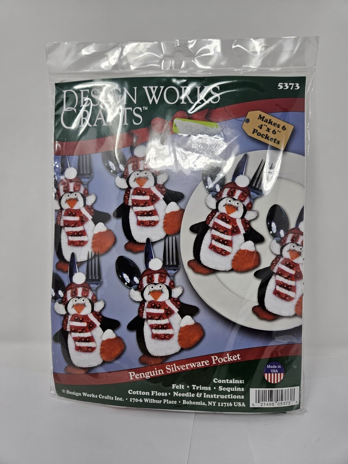 Design Works Crafts #5373 Penguin Silverware Pocket - Free Ship