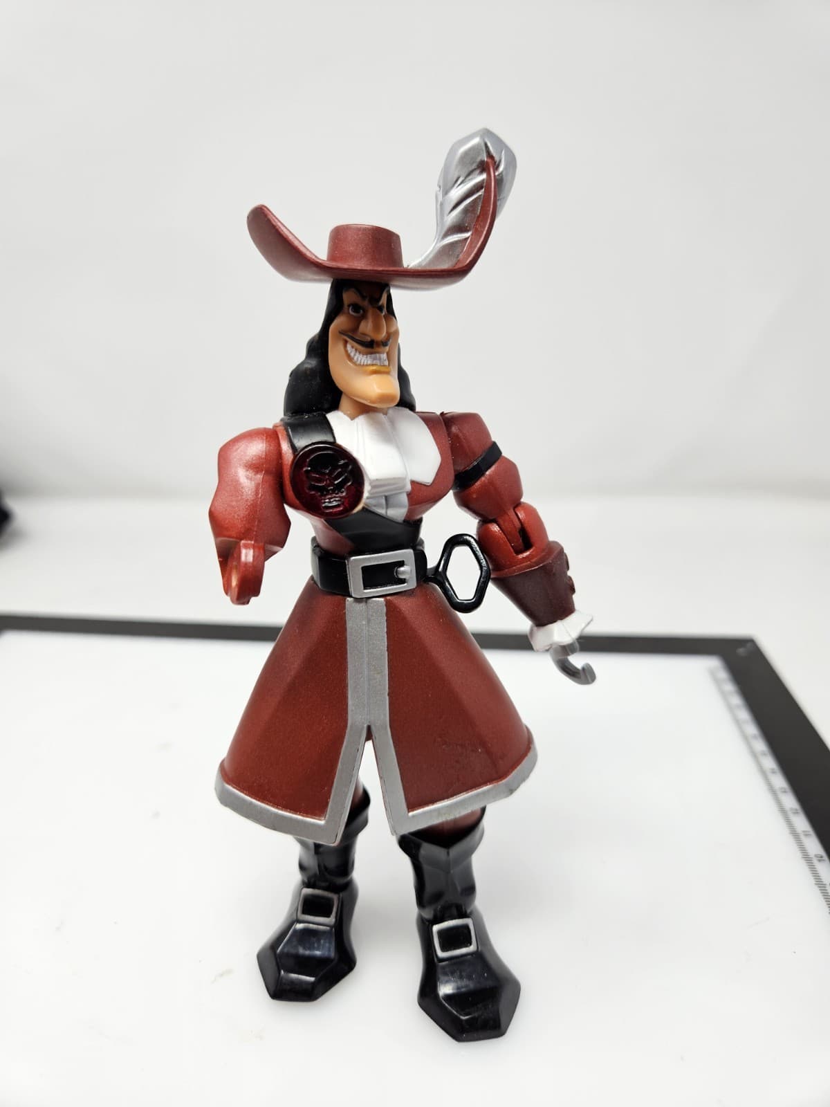 CAPTAIN HOOK ACTION FIGURE RARE Missing Parts