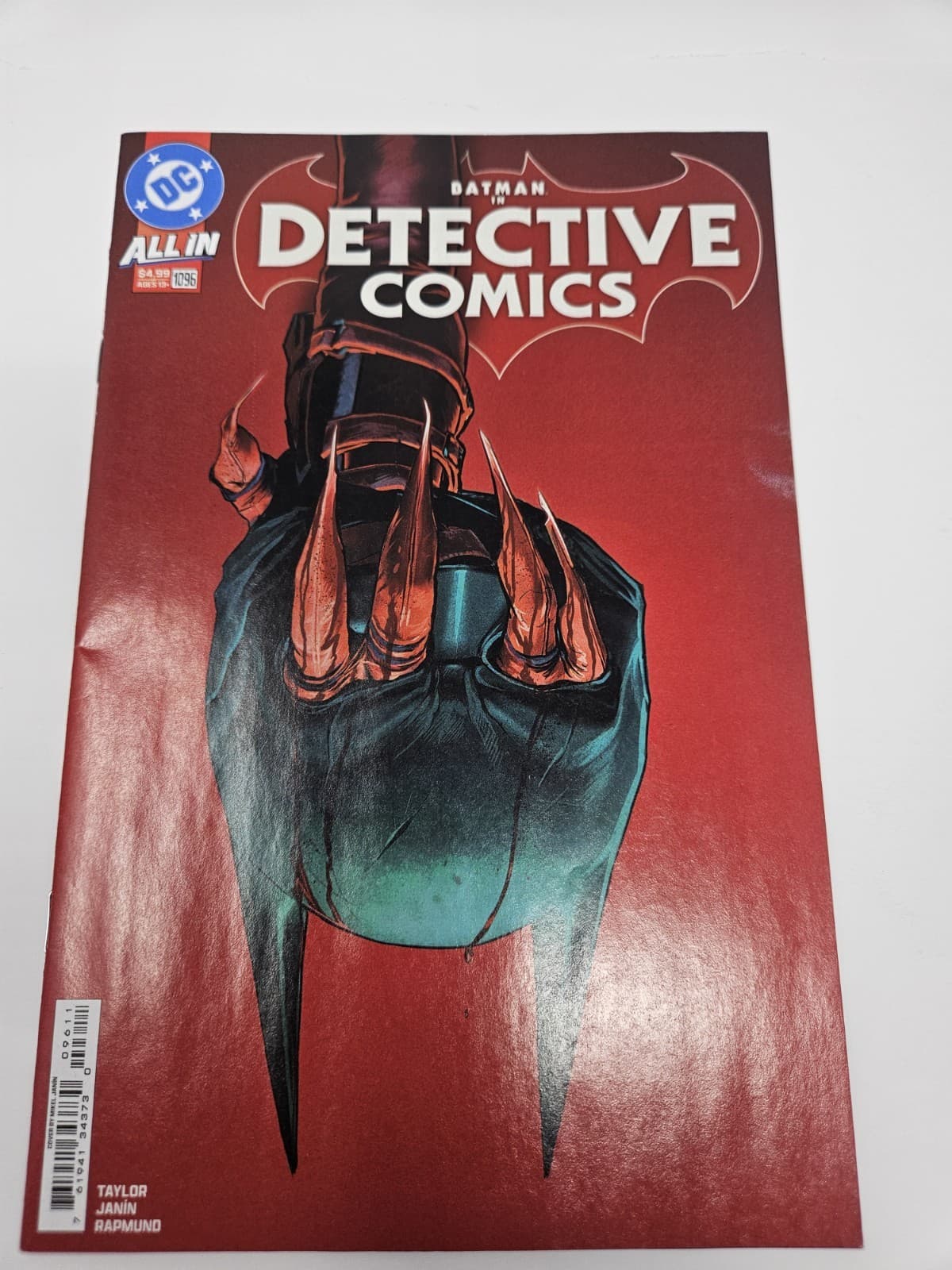 Detective Comics #1096A Mikel Janín Regular Free Ship
