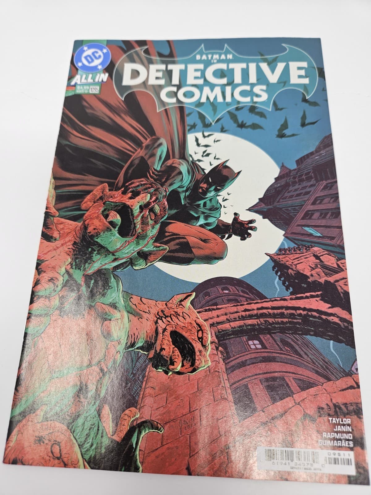 Detective Comics #1095 Mikel Janín Cover (DC Comics May 2025) Free Ship
