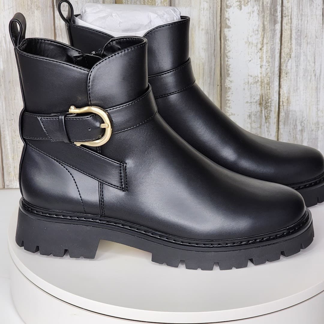 NEW - Giani Bernini Women's Jaynaa Memory Foam Lug Sole Ankle Booties - Size 6 M