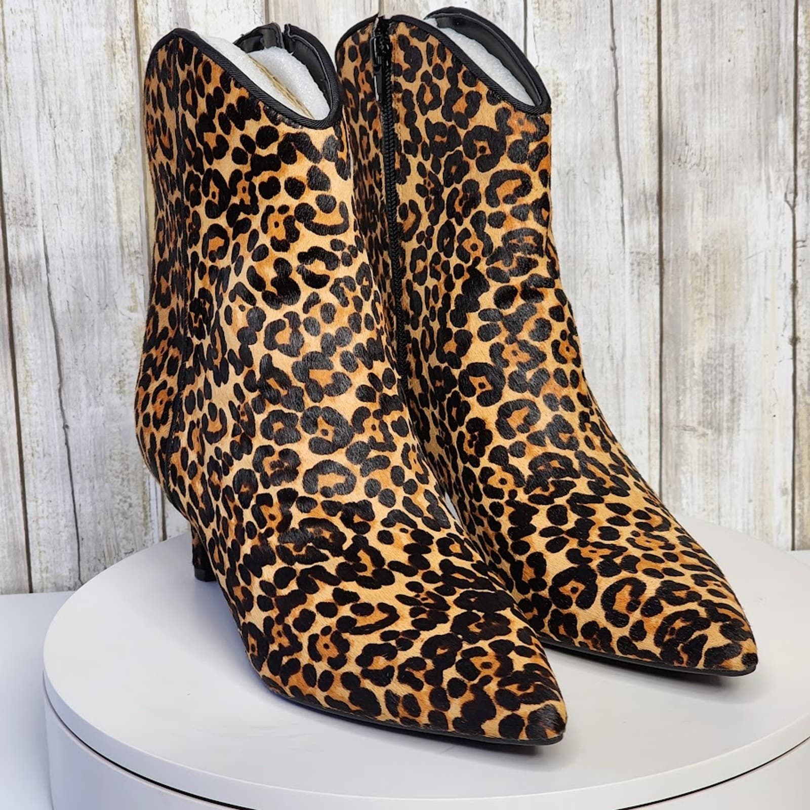 NEW - On 34th Aatira Leopard Tulip Booties - Size 8.5 M