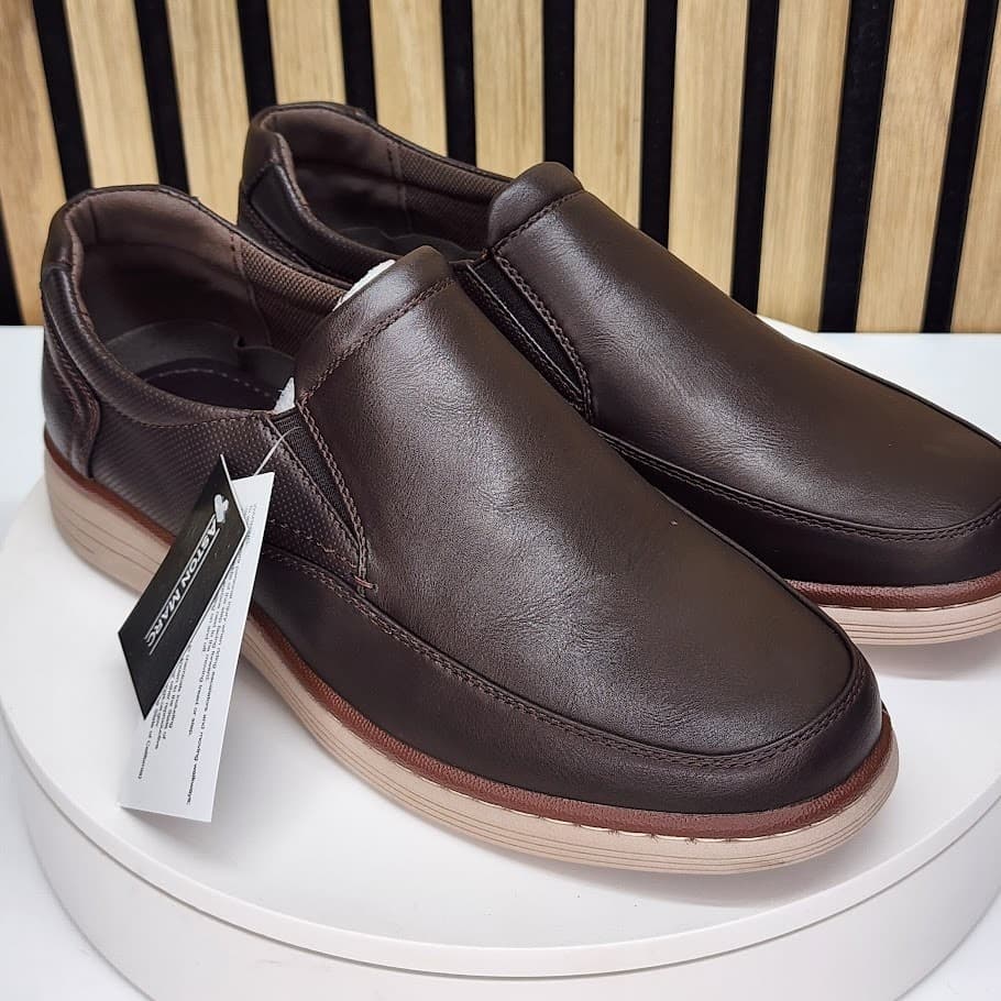 NEW - Aston Marc Galt Men’s Brown Slip On Casual Shoes Comfort Loafers Size 8 M