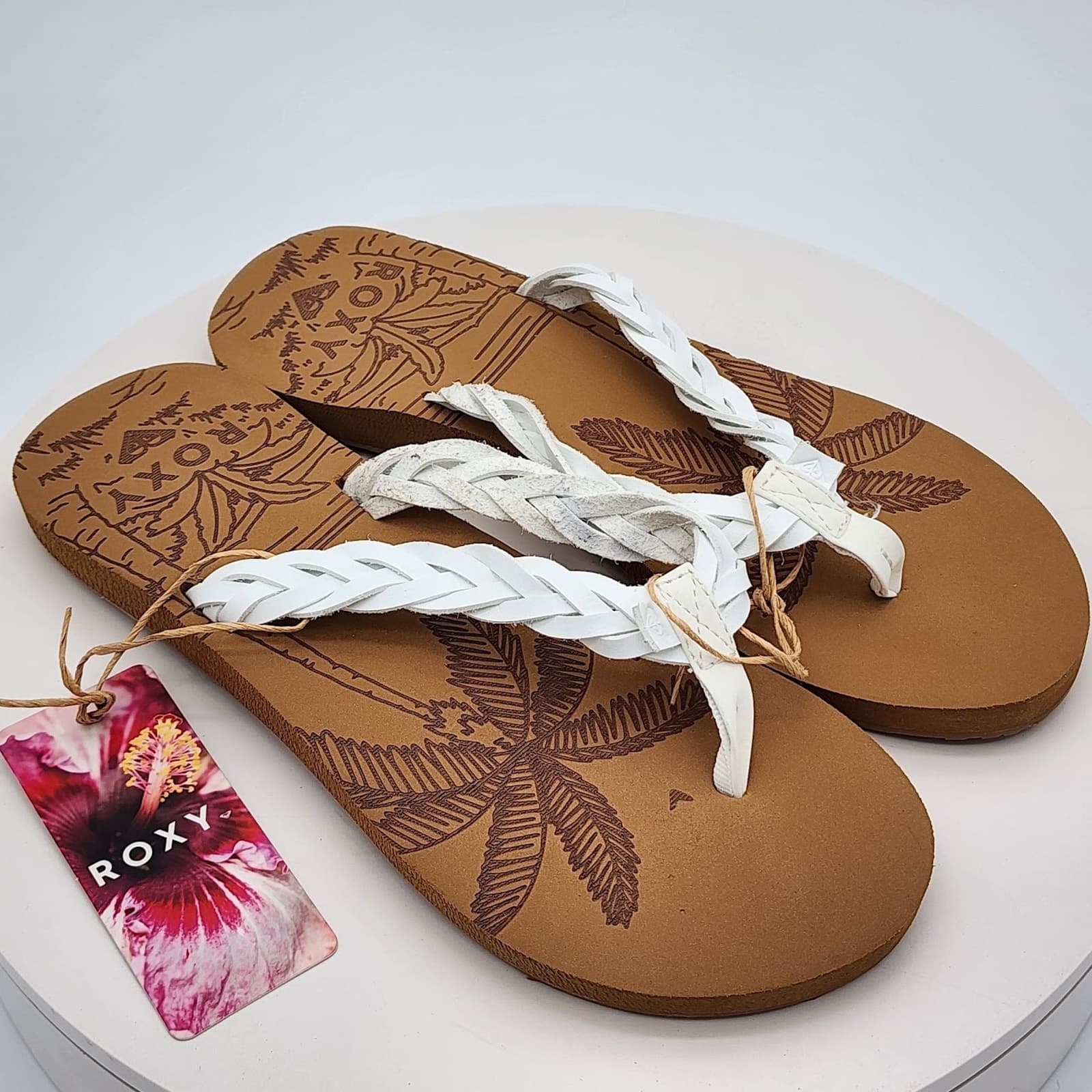 NEW - Roxy Feel Breezie-100 Women's White Braided Flip Flop Sandals Size 6 New