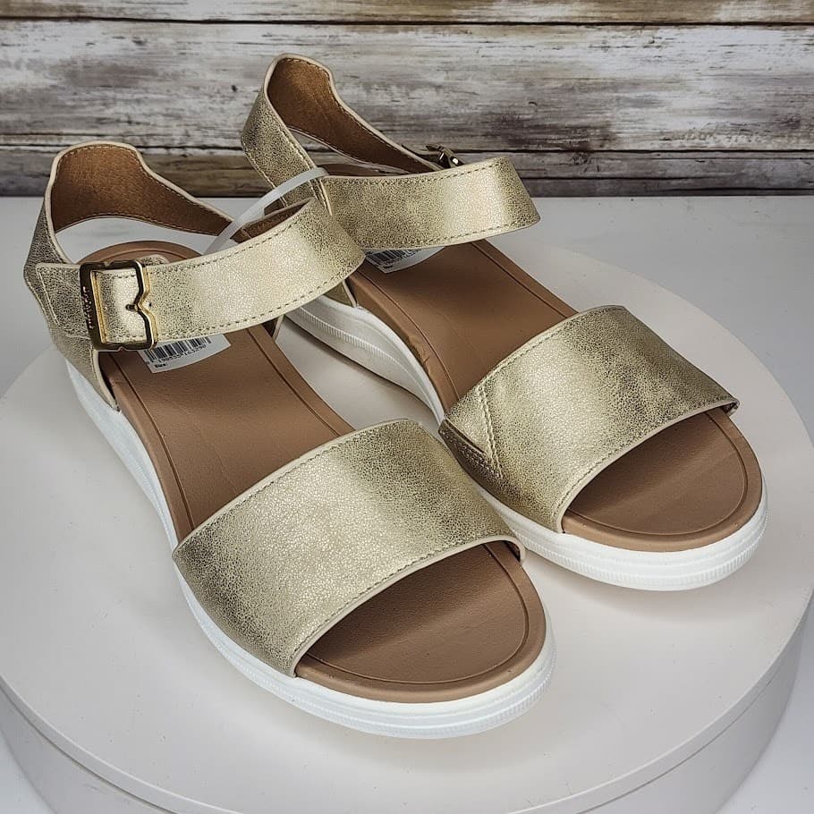 NEW - Dr. Scholl’s Time Off Sky Women’s Gold Sport Wedge Sandals Size 9