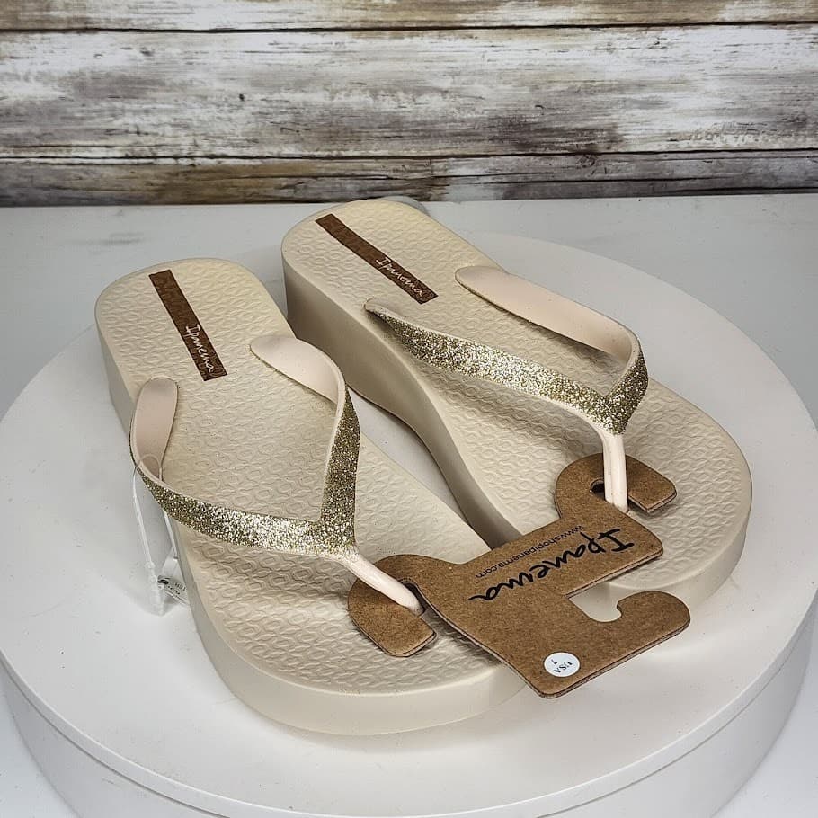 NEW - Ipanema Ipa Glitter Wedge Women’s Flip Flop Sandals Sparkle Size 7