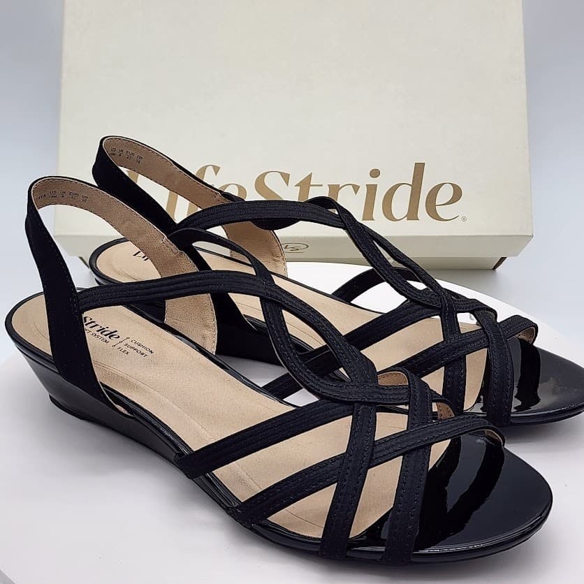 NEW LifeStride Yaya Black Strappy Wedge Sandals Women's Size 10M Soft System
