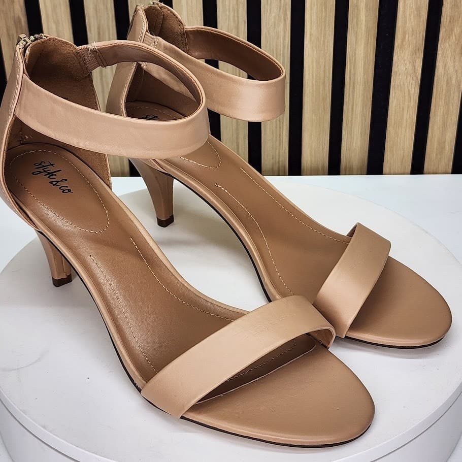 Style & Co Women’s Nude Ankle Strap Heeled Sandals – Size 12M