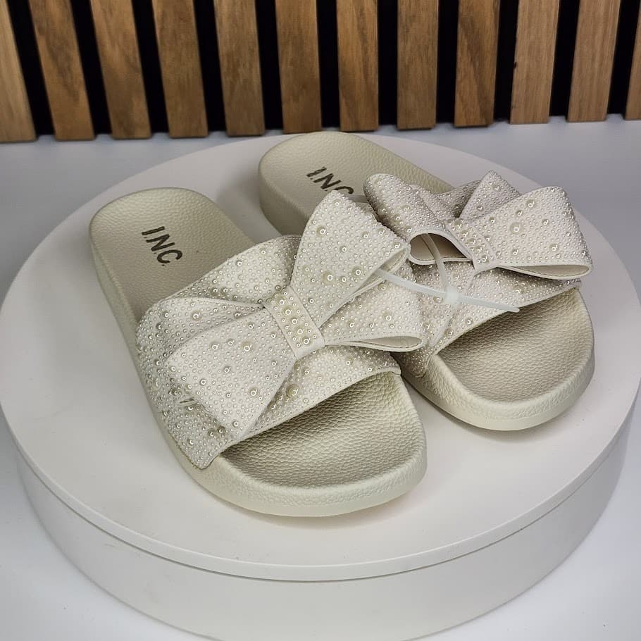 NEW - INC International Concepts Peymin Women’s Pearl Rhinestone Slides Size 6