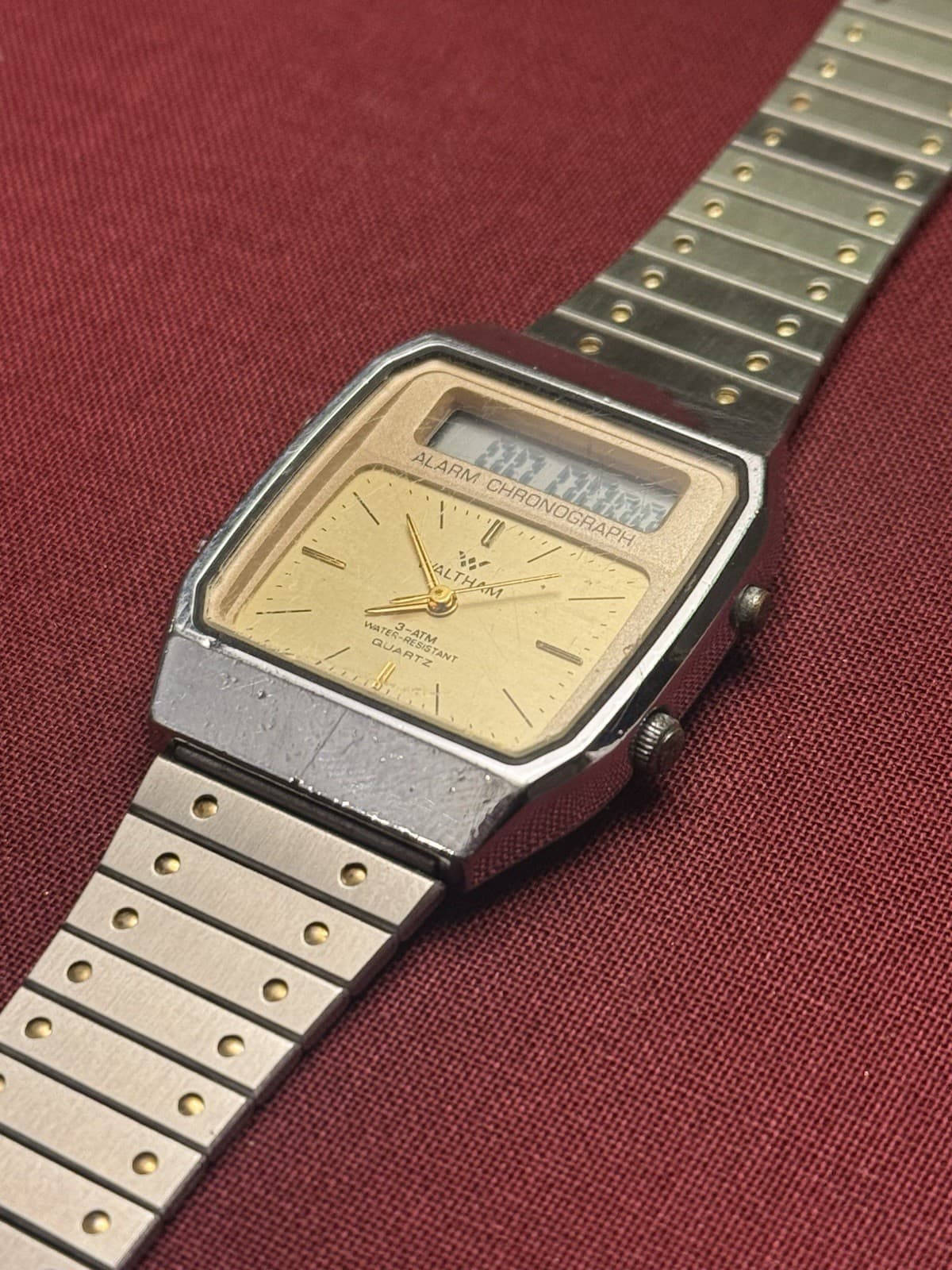 Vintage Waltham Mens Wrist Watch-Alarm Chronograph-Water Resistant-Quartz