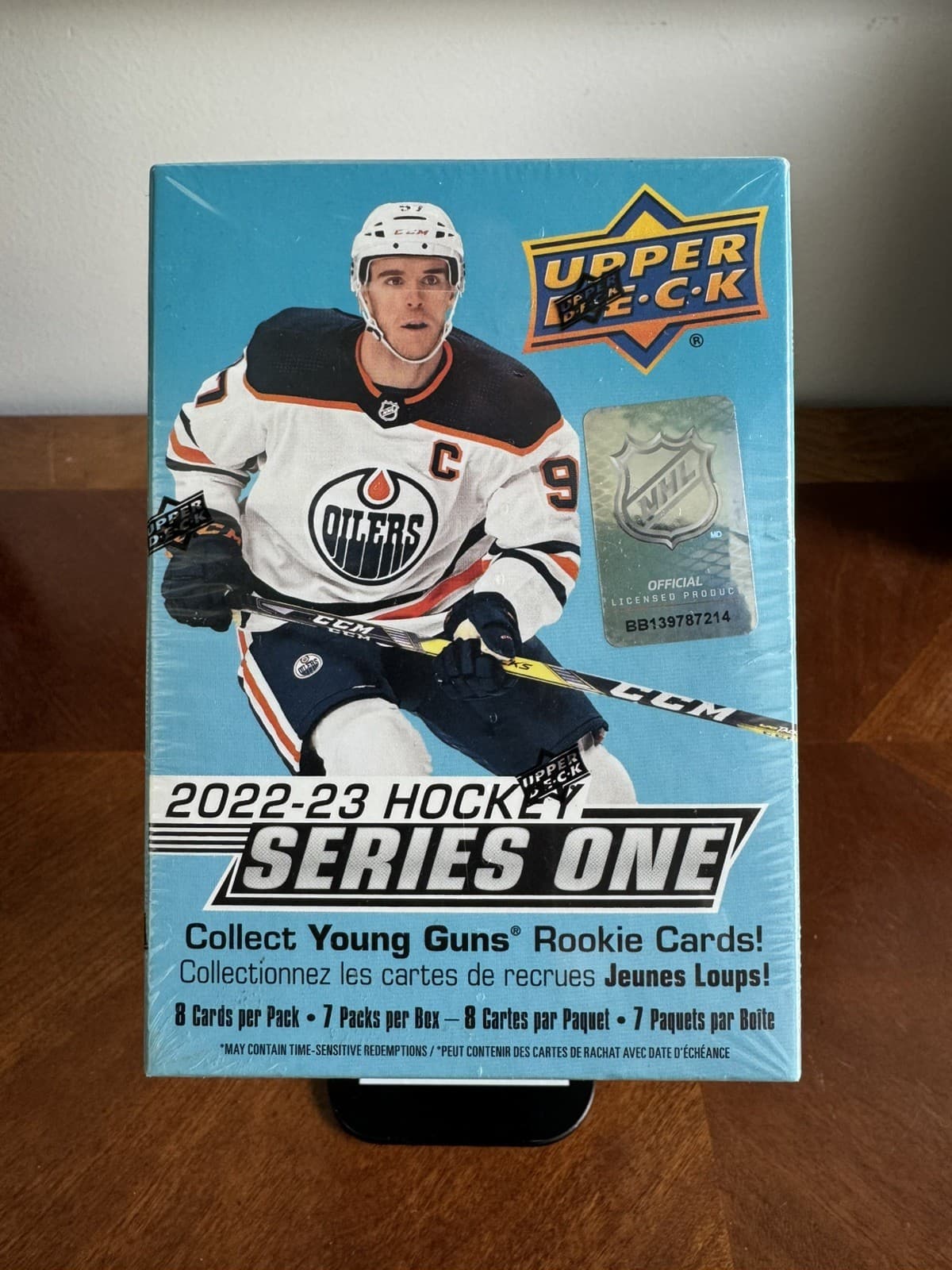 2022-23 Upper Deck Series One Hockey Blaster Box Young Guns Factory Sealed
