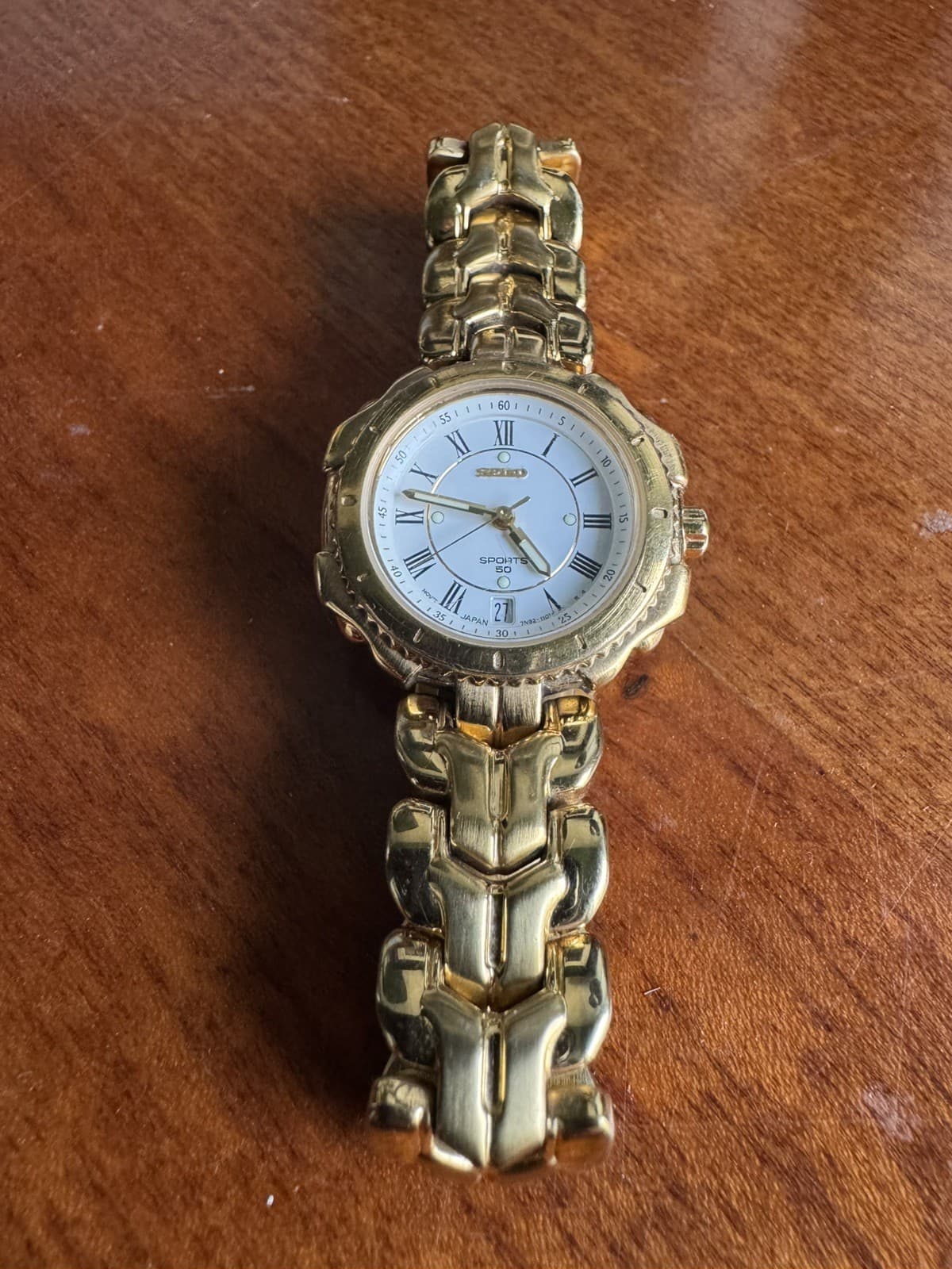 Ladies Seiko Sports 50 7N82-1101 Gold Tone SS Vintage Quartz Watch New Battery
