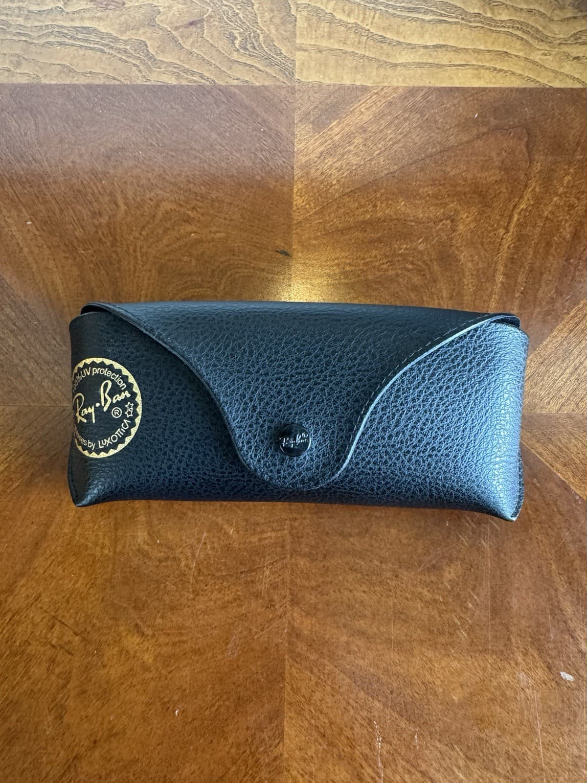 Ray-Ban Luxottica Sunglasses Case Black Faux Leather Snap + Microfiber Cloth