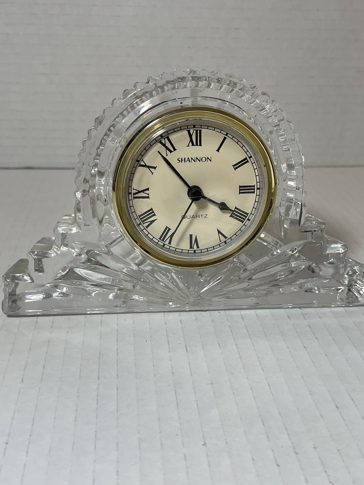 Shannon Crystal Designs Ireland 24% Lead Crystal Shelf Mantel Clock Unadjusted