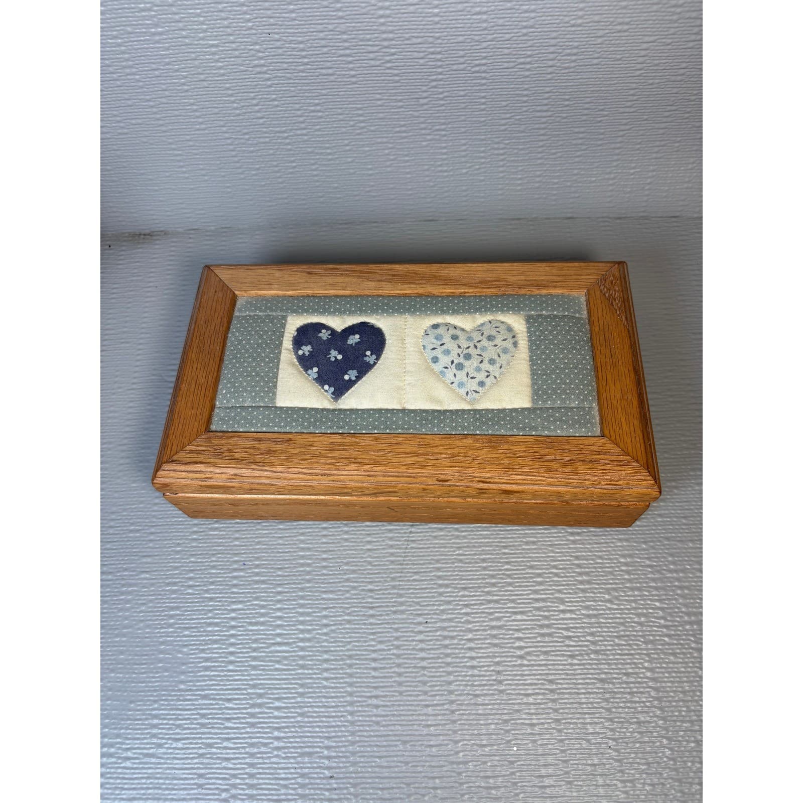 Vintage Oak Trinket Box Quilted Heart Inlay Blue Country Decor