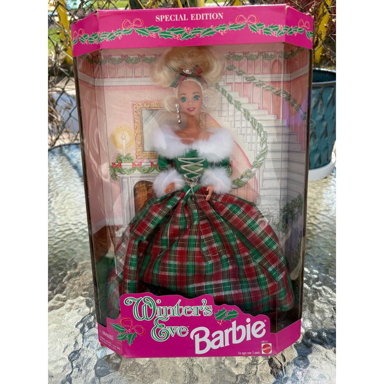 Mattel Winter's Eve Barbie Special Edition 1994 Holiday Doll 13613 NEW