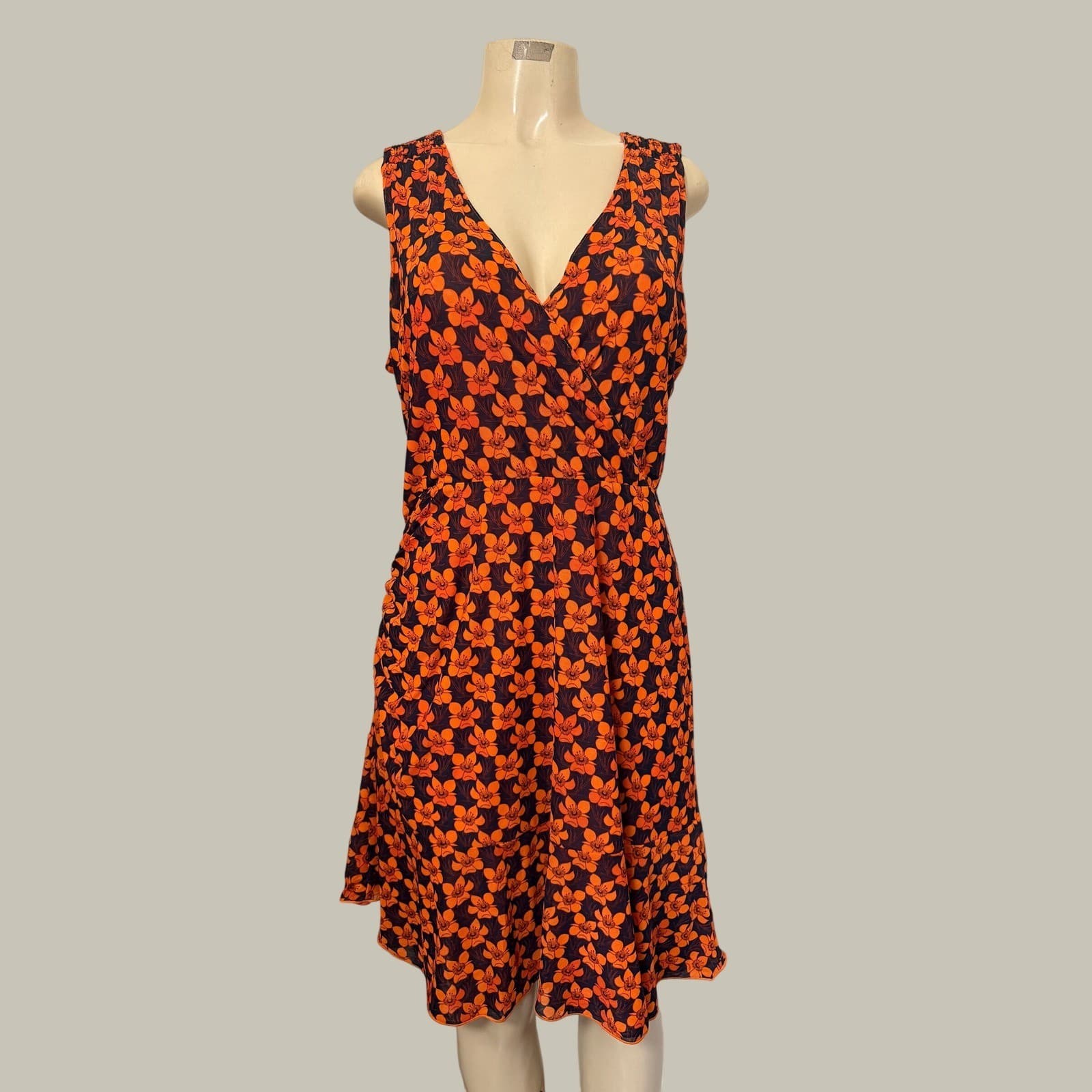 Cabi Orange Navy Floral polka dot reversible stretch Dress Sleeveless Size M