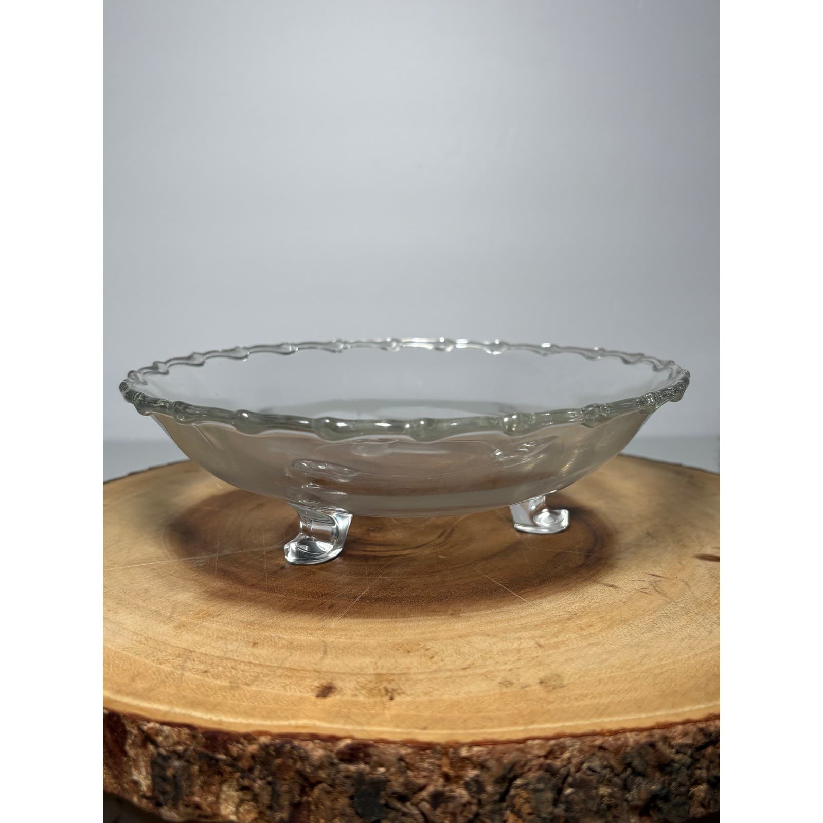 Vintage Clear Glass Footed Bowl Scalloped Edge 3-Footed Shallow Candy Dish 7.5"