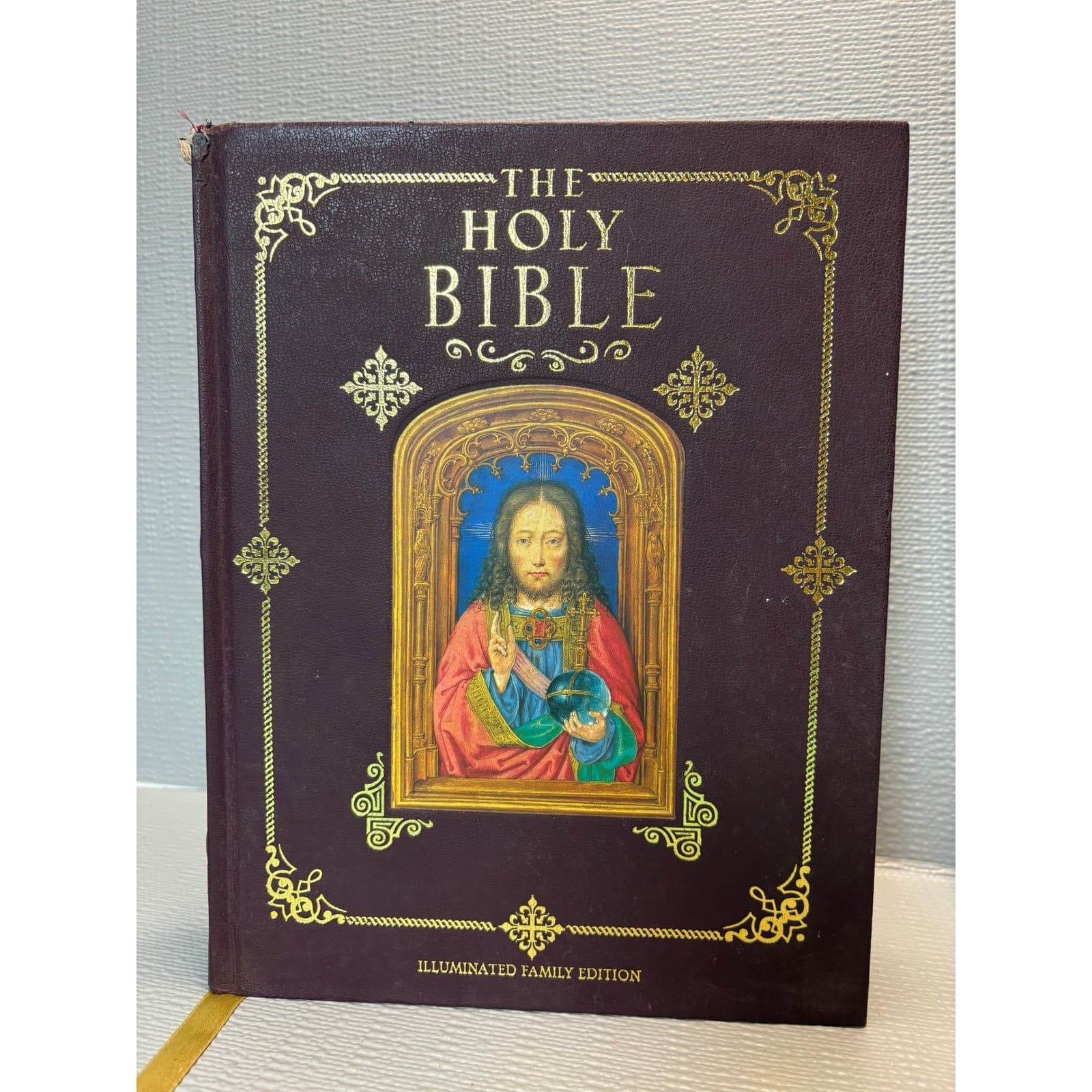 The Holy Bible Illuminated Family Edition King James Version Year 2000 vintage