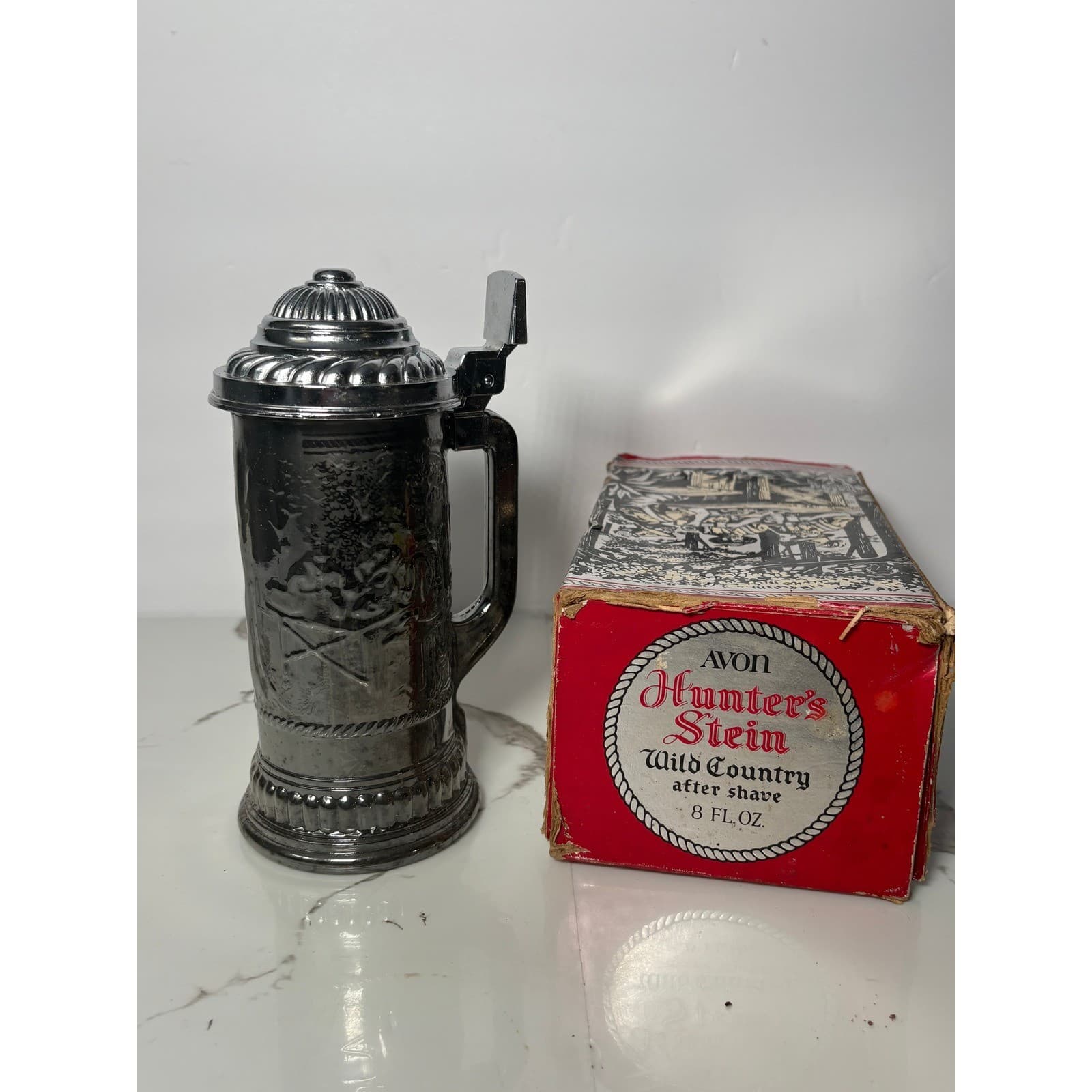 Vintage Avon Hunters Stein Wild Country After Shave 8 oz Decanter with Box