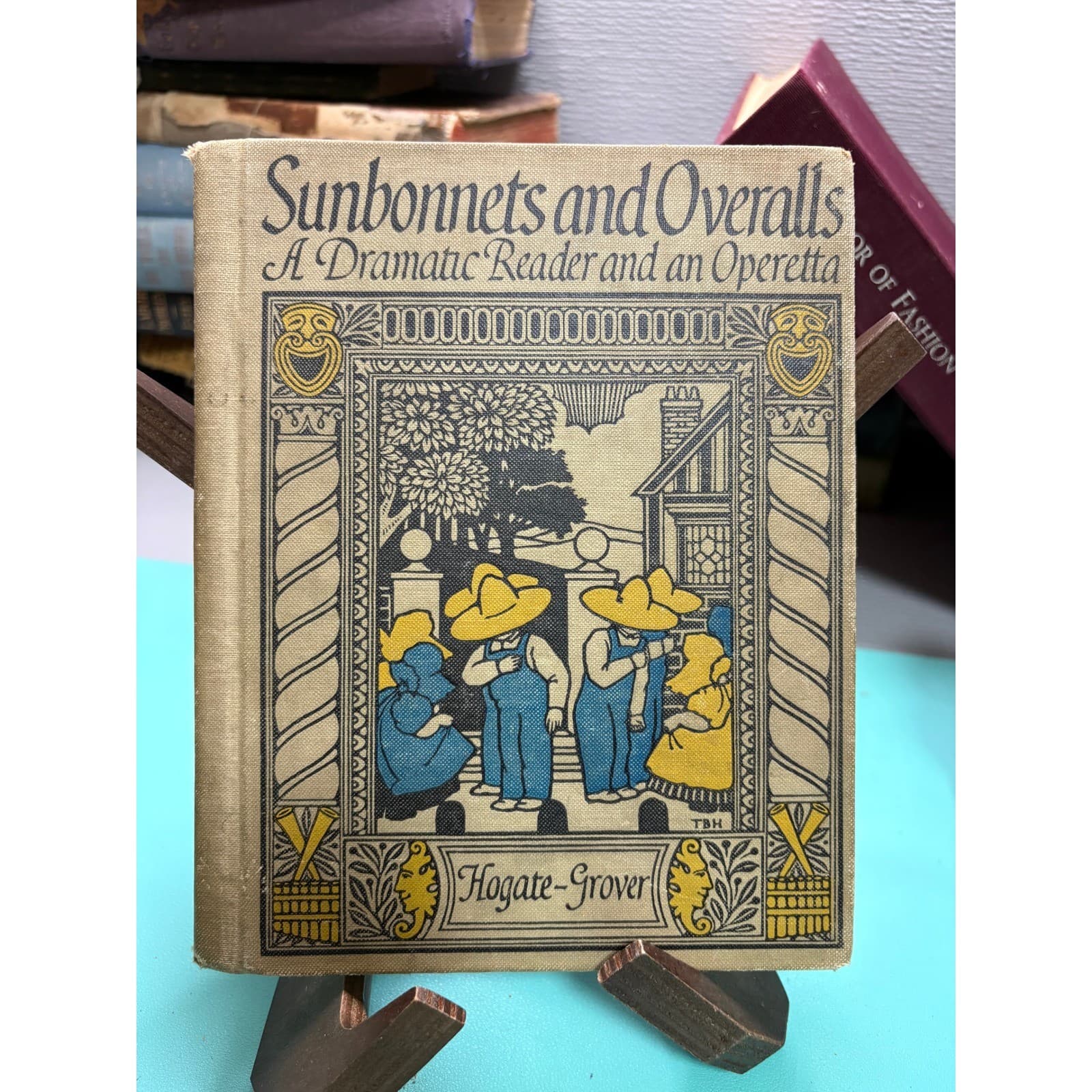 1923 Sunbonnets and Overalls Rand McNally Antique Childrens Book Hogate Grover