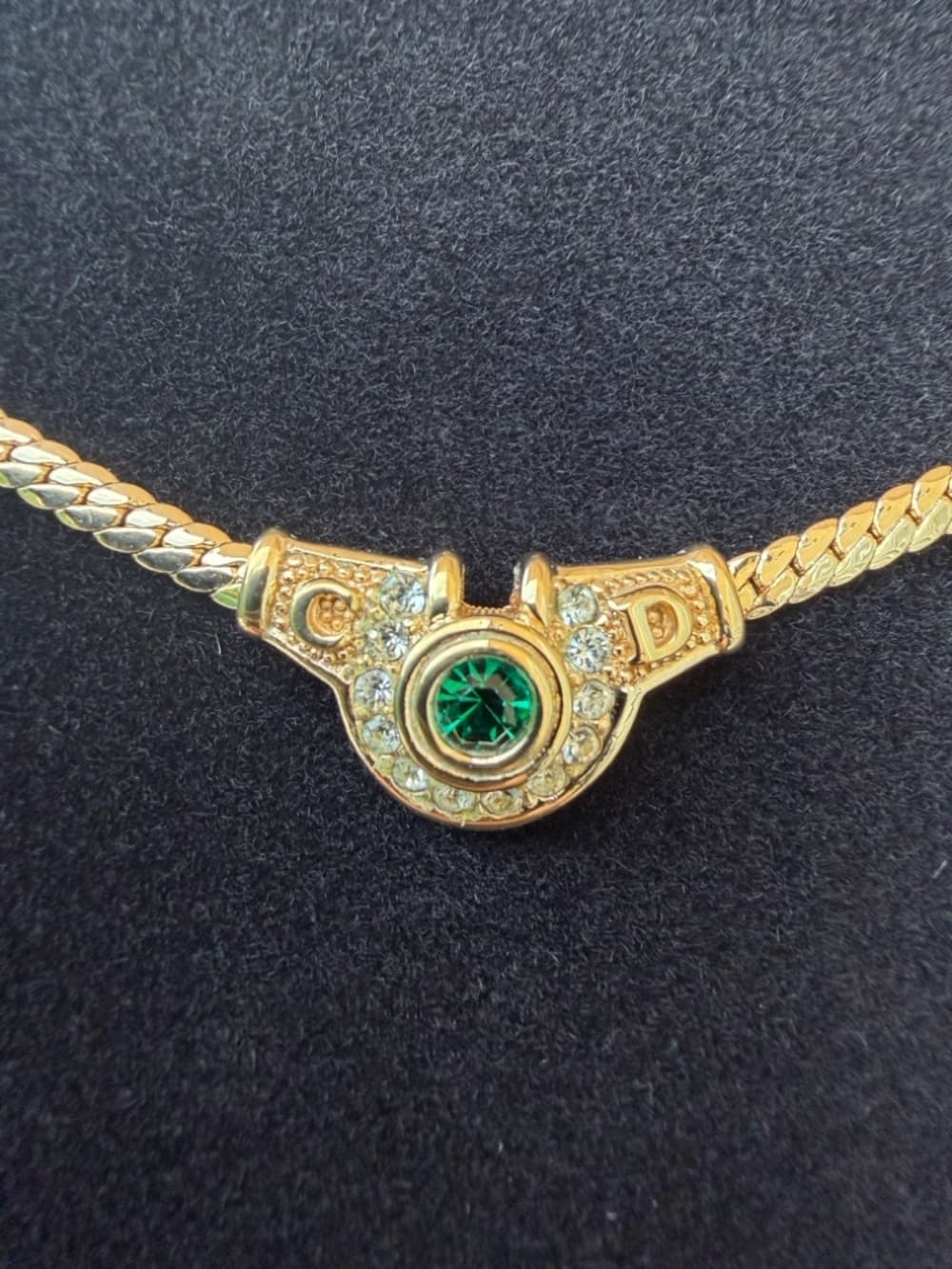 Christian DIOR Rhinestone Necklace Green Gold Plated Flat Herringbone Chain 17”