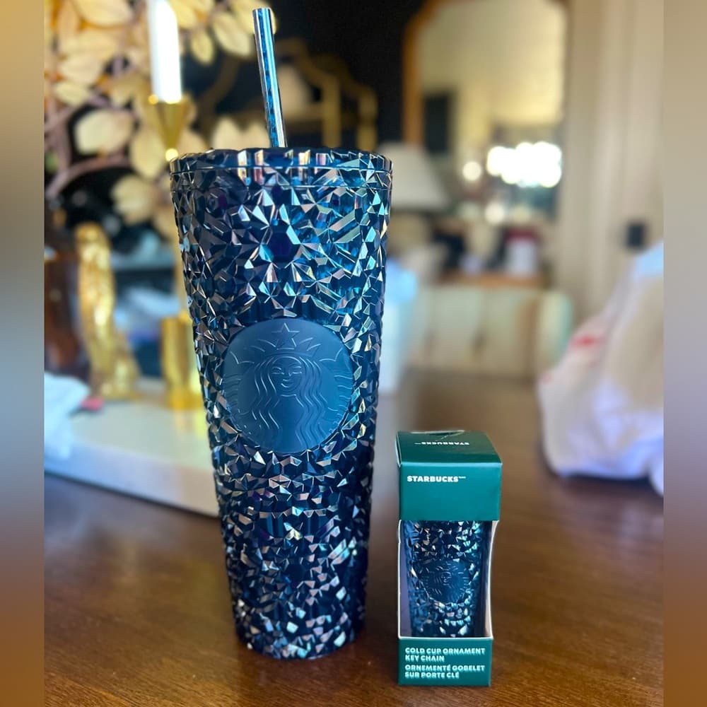 STARBUCKS Holiday Deep Navy Blue Cut Gemstone 24 oz Cold Cup & Keychain SET NEW