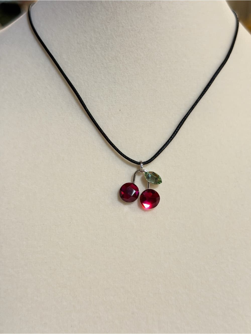 SWAROVSKI Cherry 🍒 Crystal Black Rope Necklace Stunning! AUTHENTIC