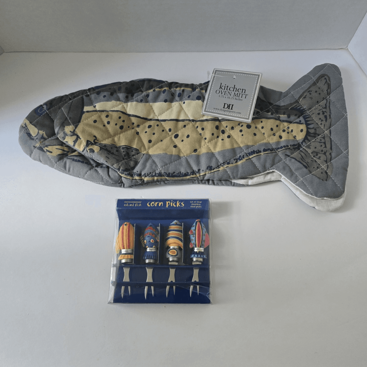 NWT DII Trout Fish Oven Mitt & Boston Warehouse Stainless Steel Corn Picks Set