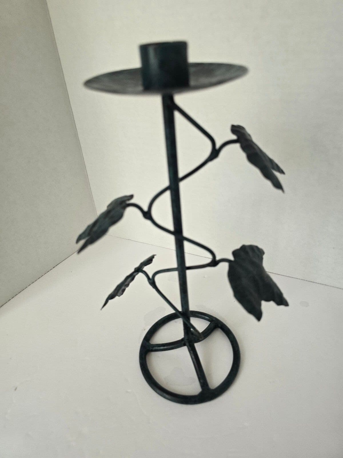 Vintage Style Black/Dark Green Metal Candle Holder with Leaf Design