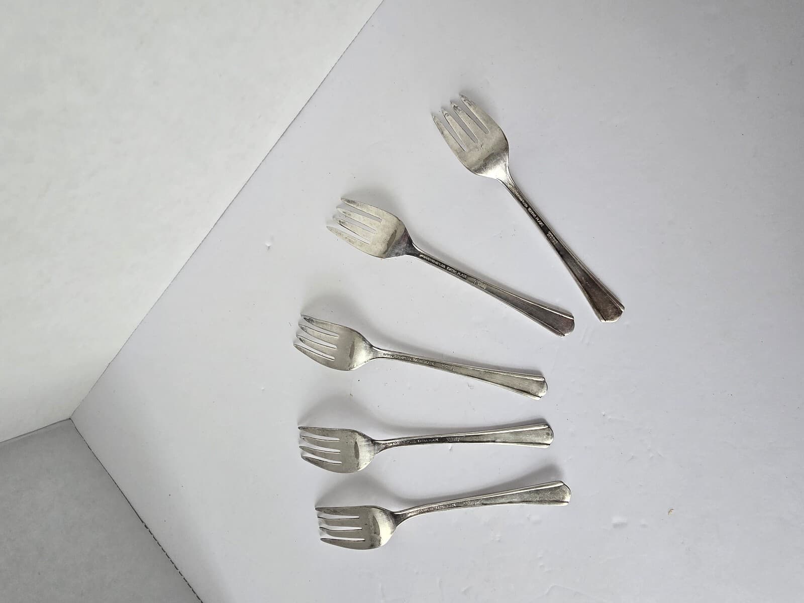 Set of 5 Vintage Silver Plated Small Forks Dessert Appetizer Salad Flatware