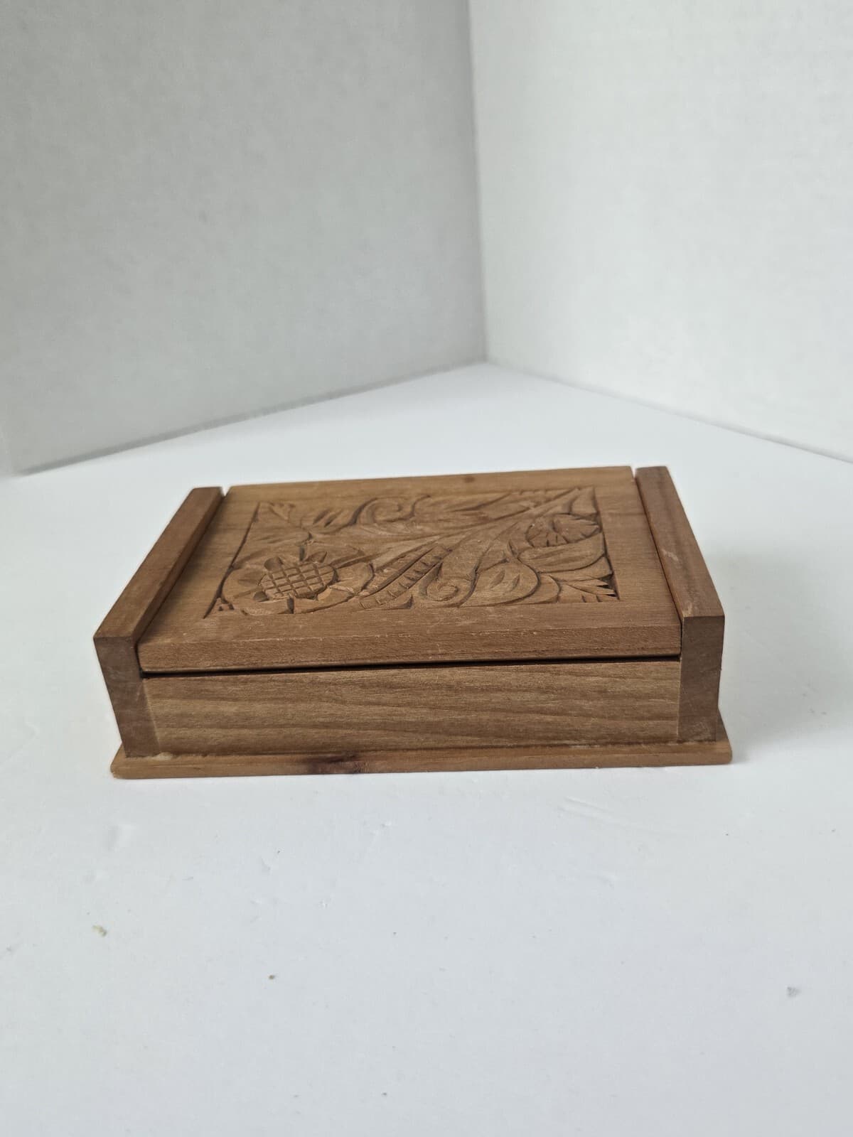 Vintage Hand Carved Wooden Trinket Box Hinged Lid Hungary European Folk Art