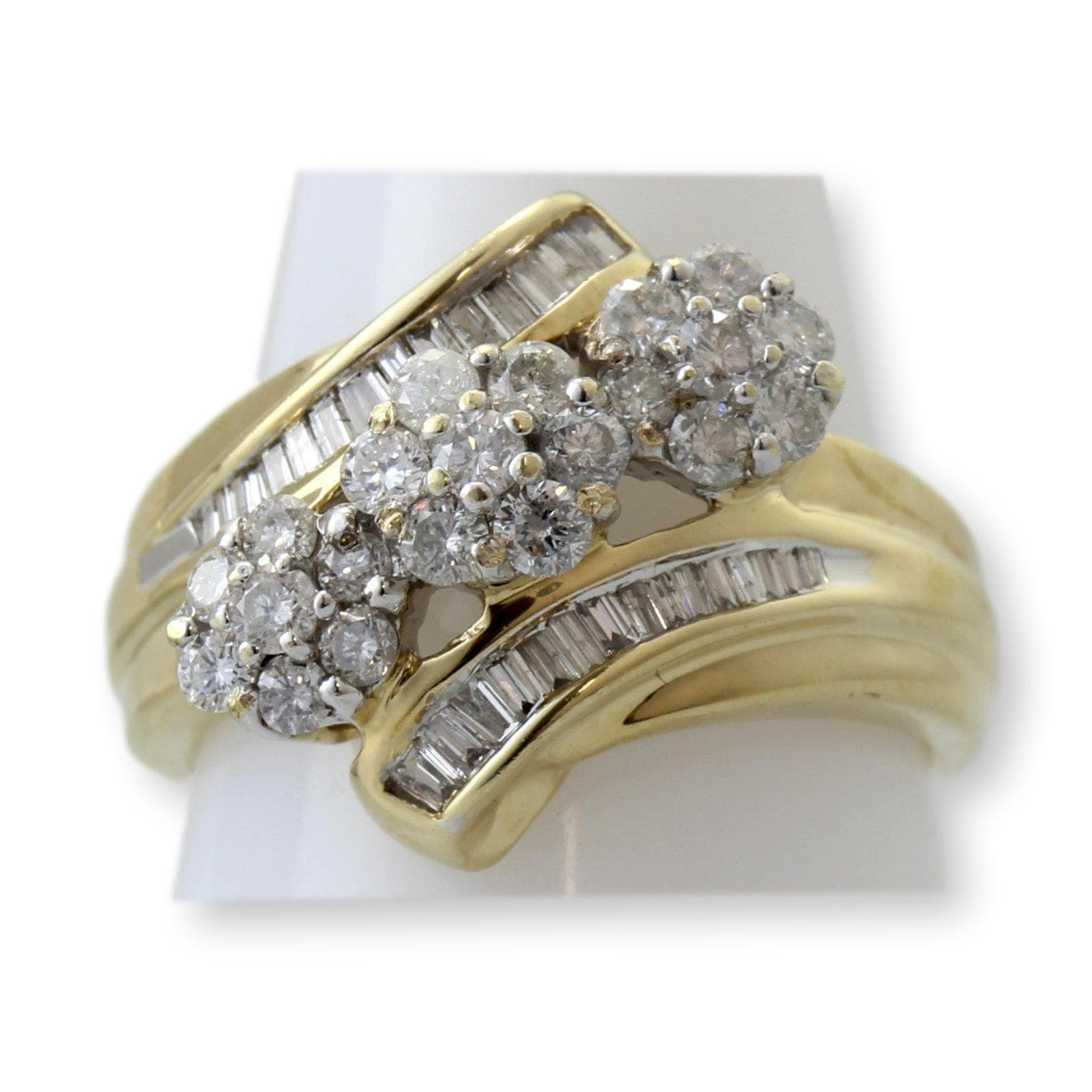 Renaissance Jewelry JWBR 10K Gold Diamond Cluster Ring | Vintage Floral Diamond Estate Ring - Size 7