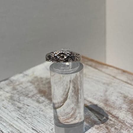 Vintage Sterling Silver Victorian-Inspired Floral Band Ring | Size 6.5