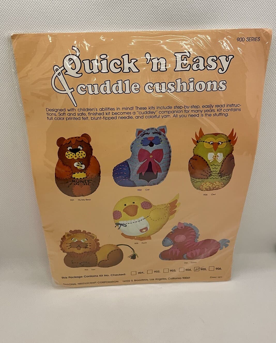 Vtg Quick 'n Easy Cuddle Cushion Kit #905 Duck National Needlecraft Corp 1977