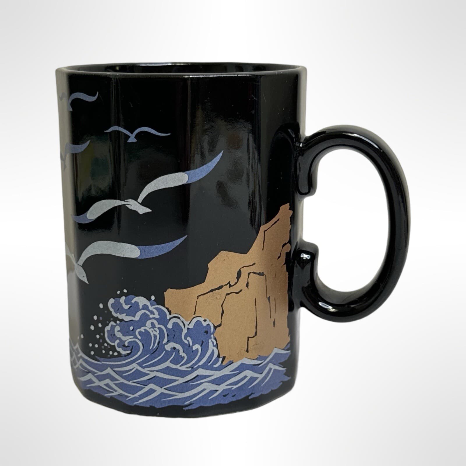 Otagiri Seaside Ocean Life Coffee Mug Waves Cliffs Seagulls Rocks Black Vintage