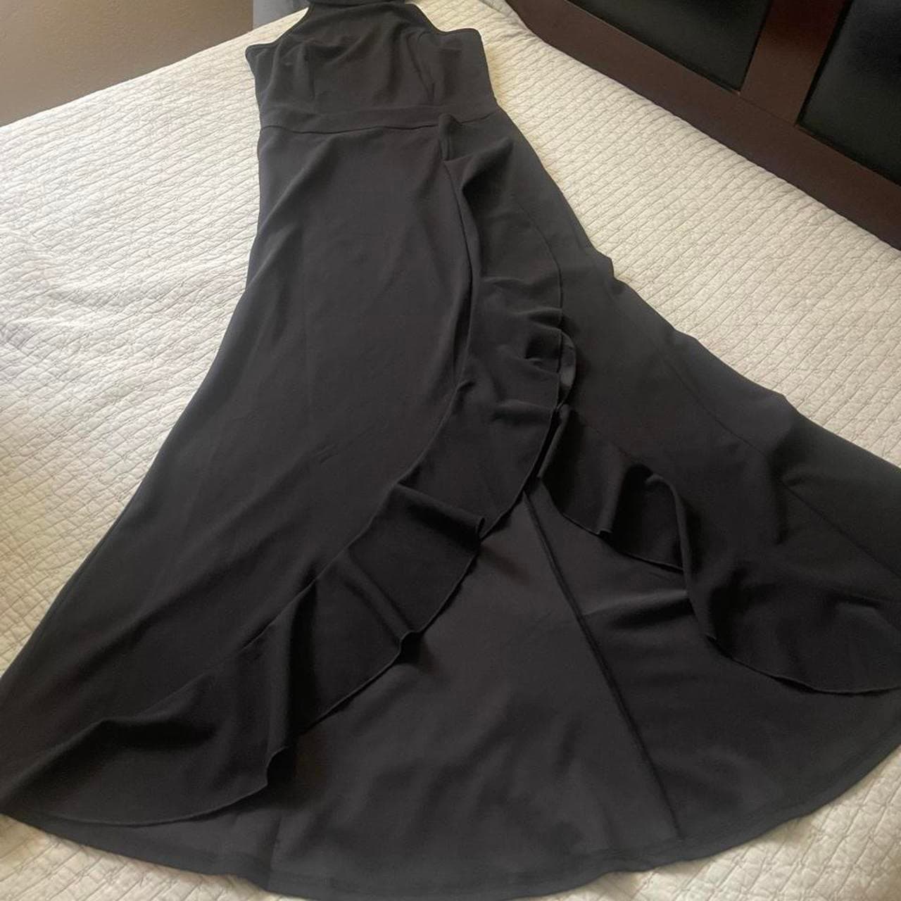 WOOSEA Black Maxi Dress with Ruffle Detail Size Large