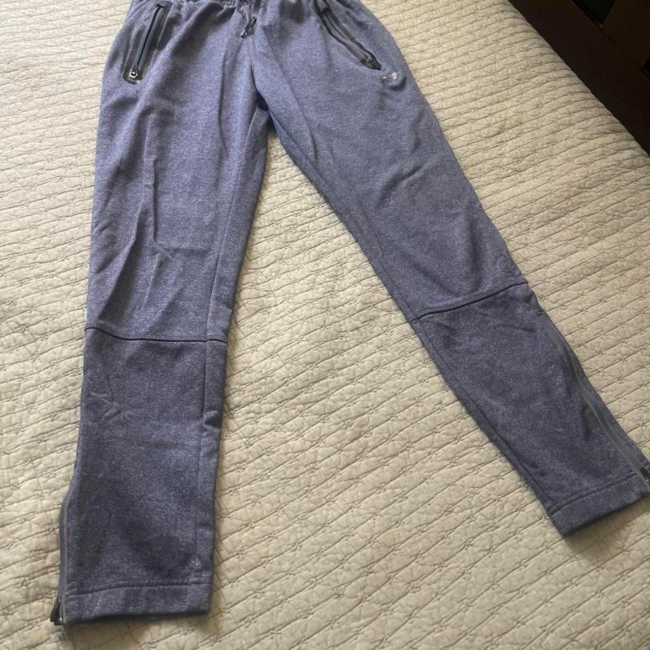 Boys youth blue/gray heathered BCG joggers with zipper pockets size Small #athleisure #activewear #youth #joggers