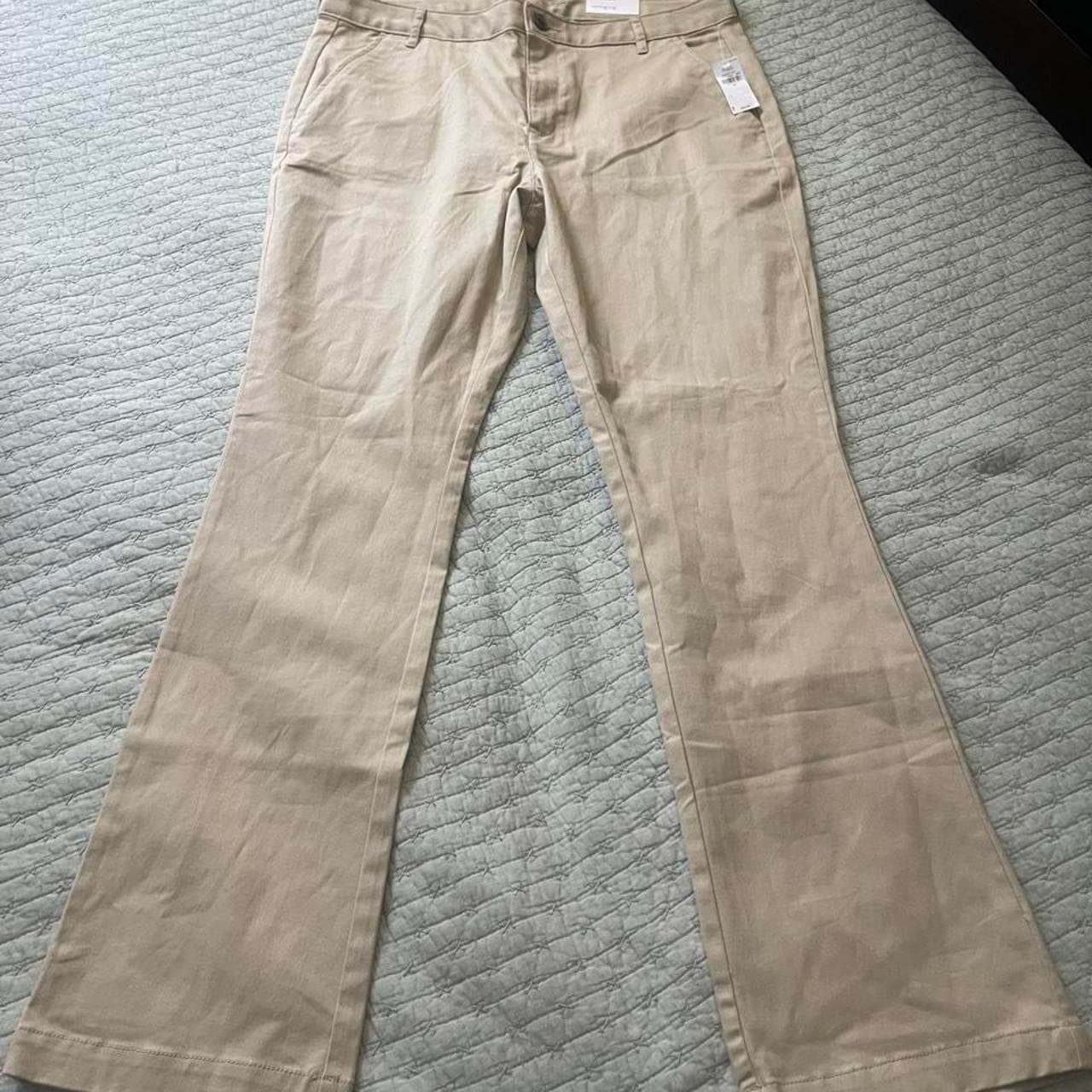 Old Navy Tan High Rise Flare Pants Size 12 #flare #oldnavy #flarepants #pants #tan
