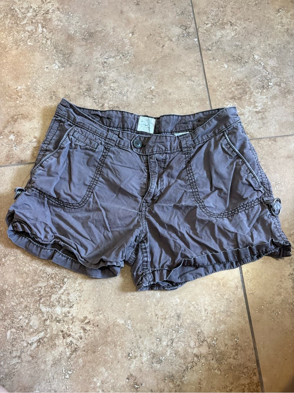 Vintage Casual Gray Hem Shorts