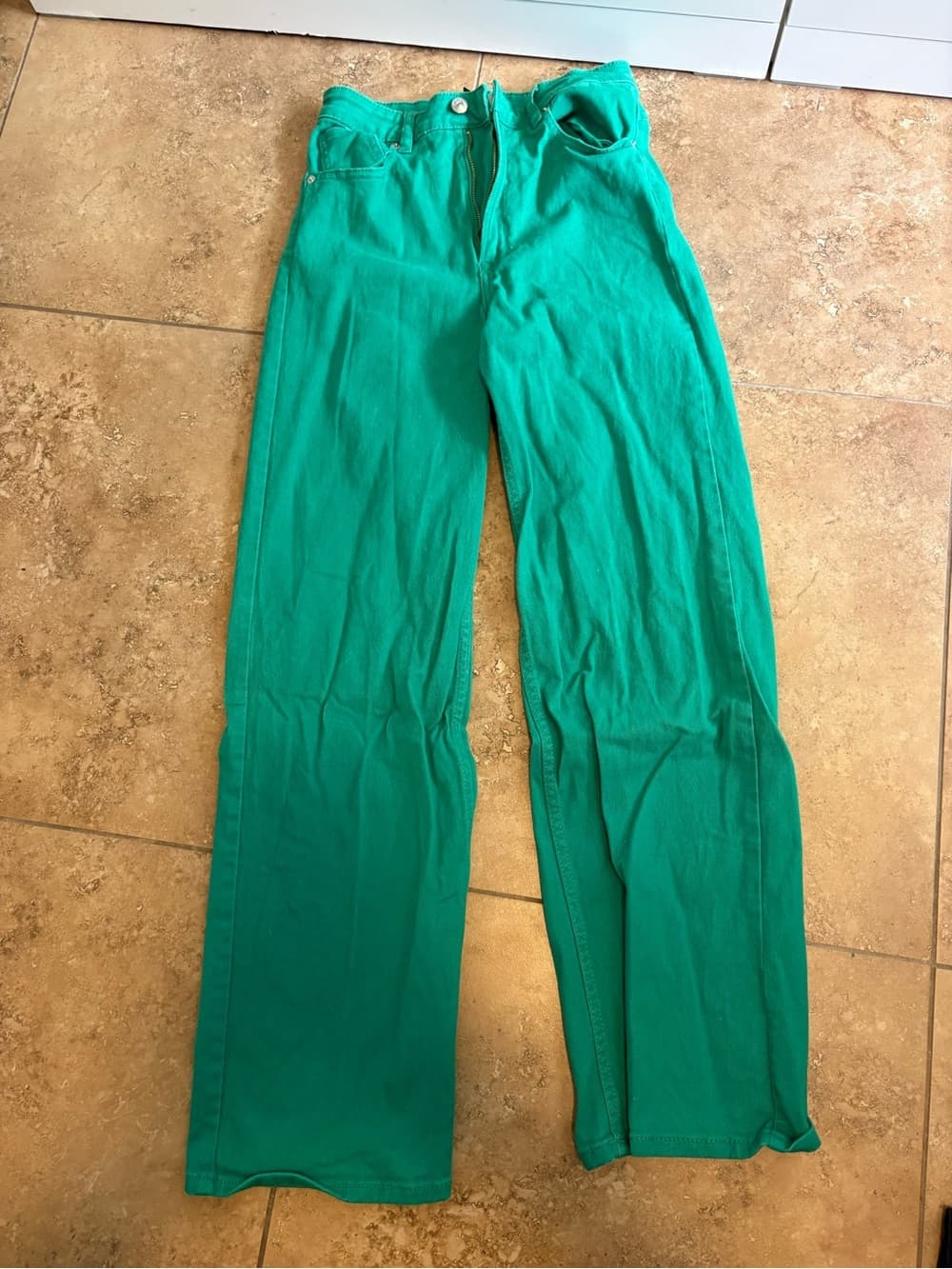 Green High-Waist Jeans