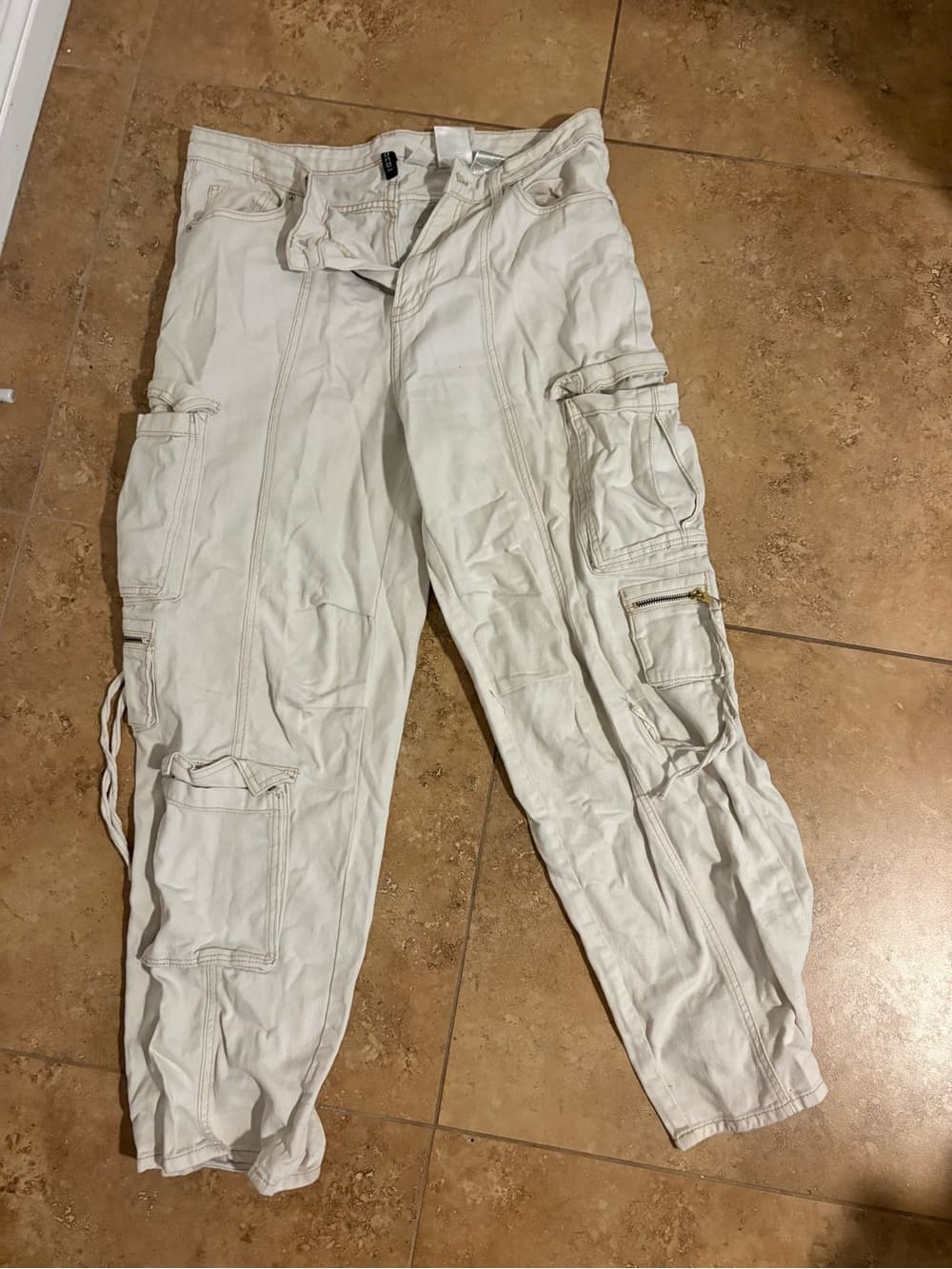 H&M White Cargo Jogger Pants