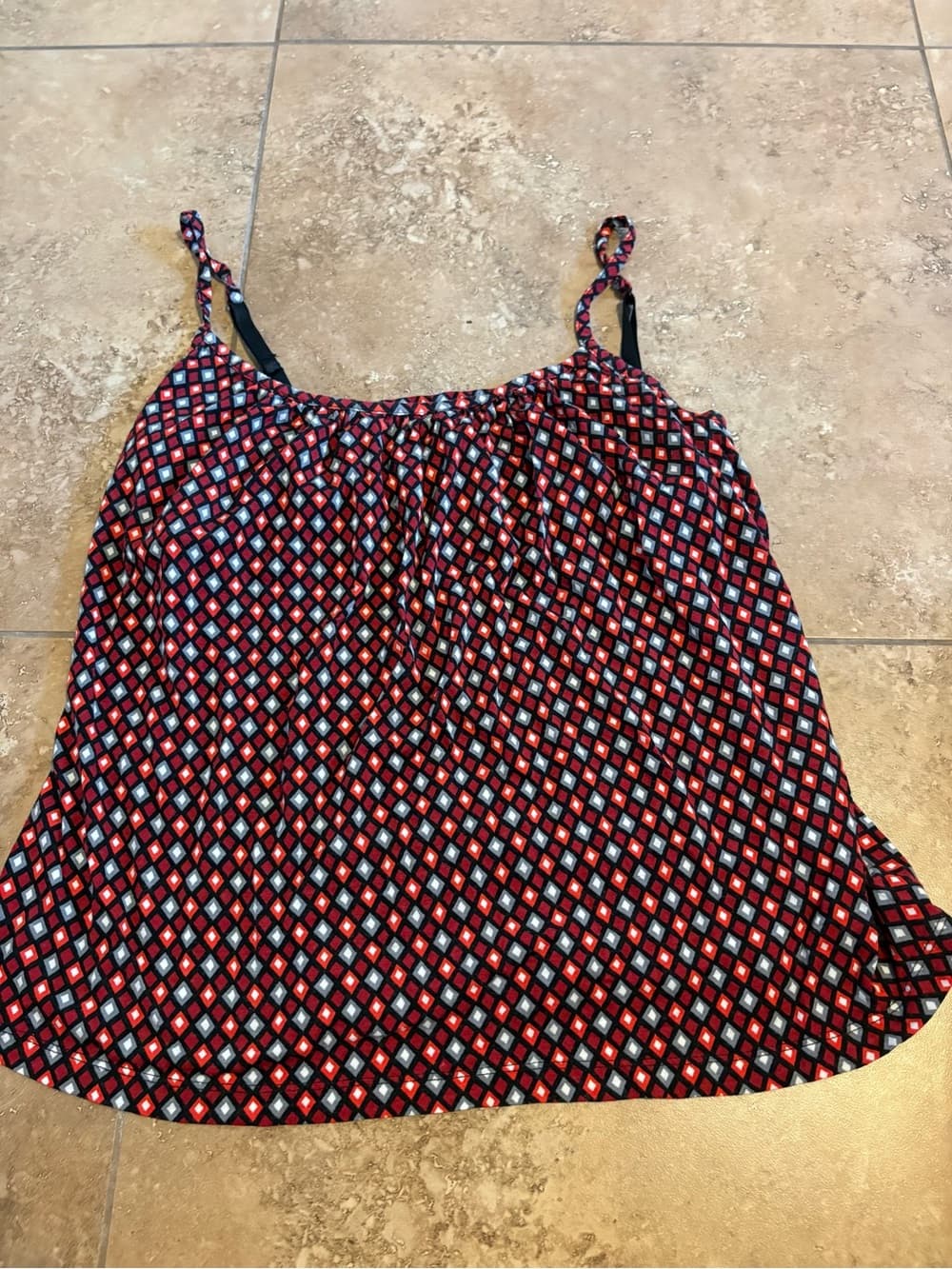New York & Company Red and Black Diamond Print Tank Top