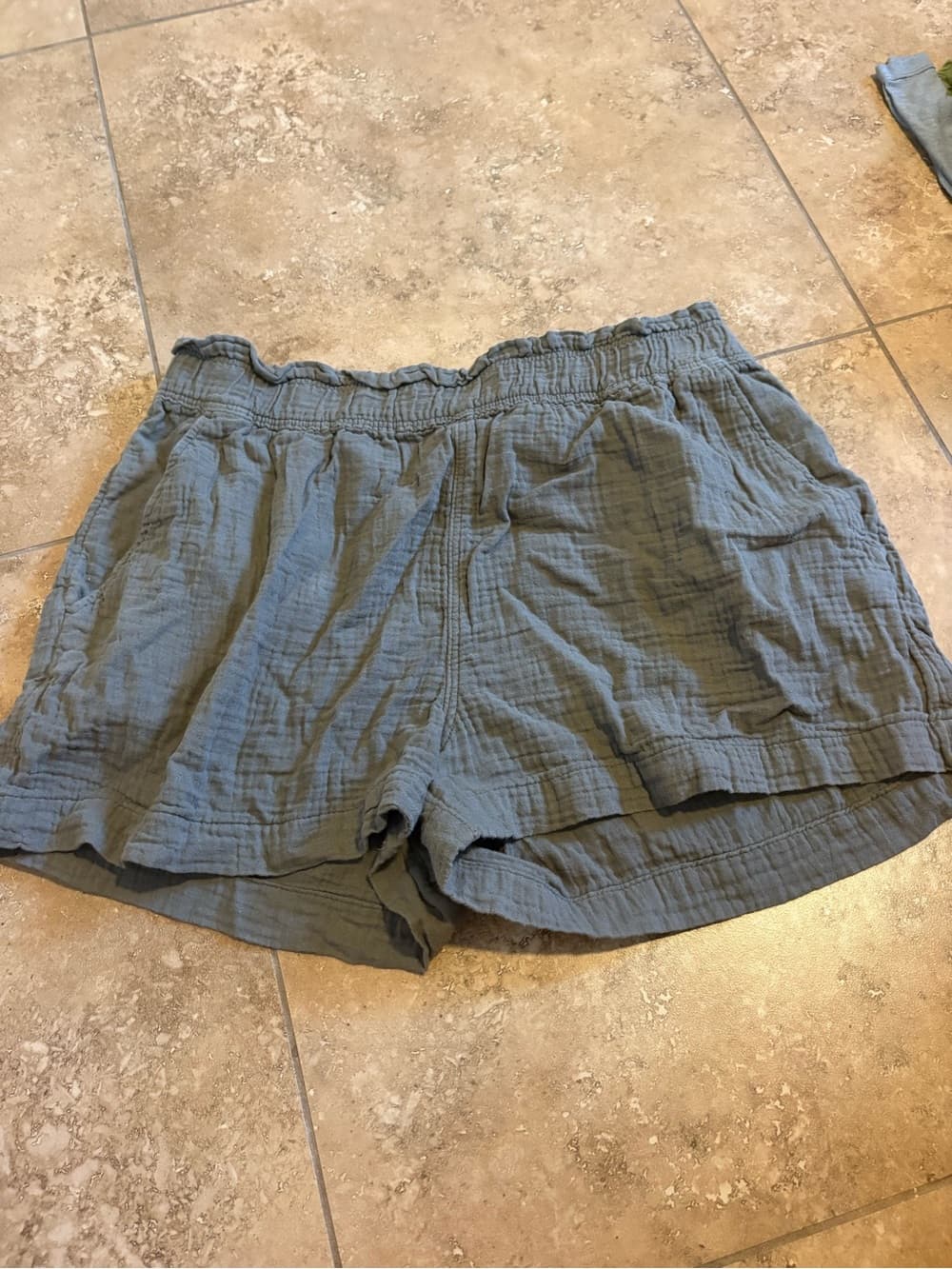 Women's Lightweight Elastic Waist Brown Shorts