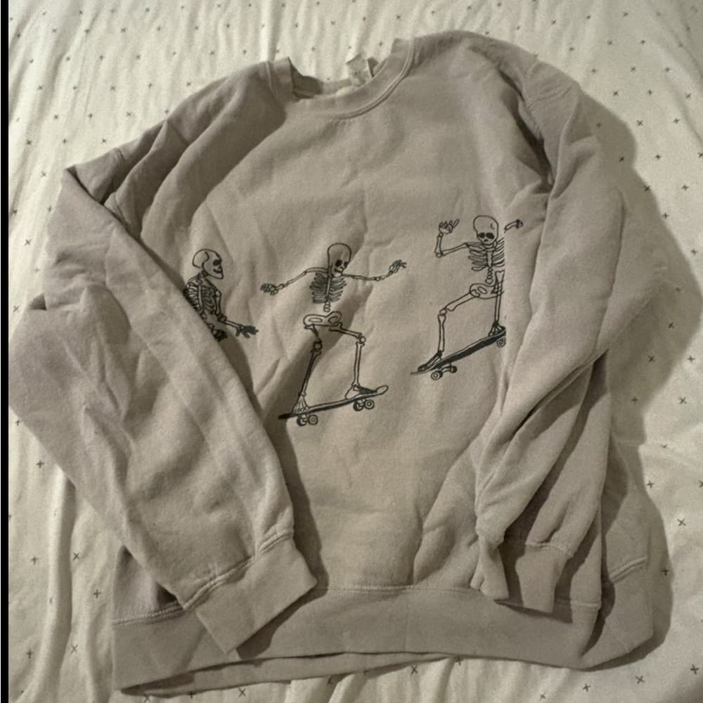 Urban outfitters Skeleton Skateboard Crewneck