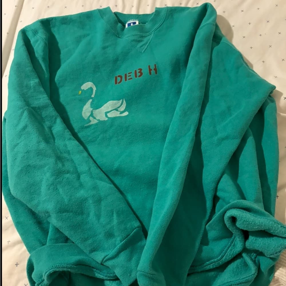 Vintage graphic Sweatshirt with Swan Design