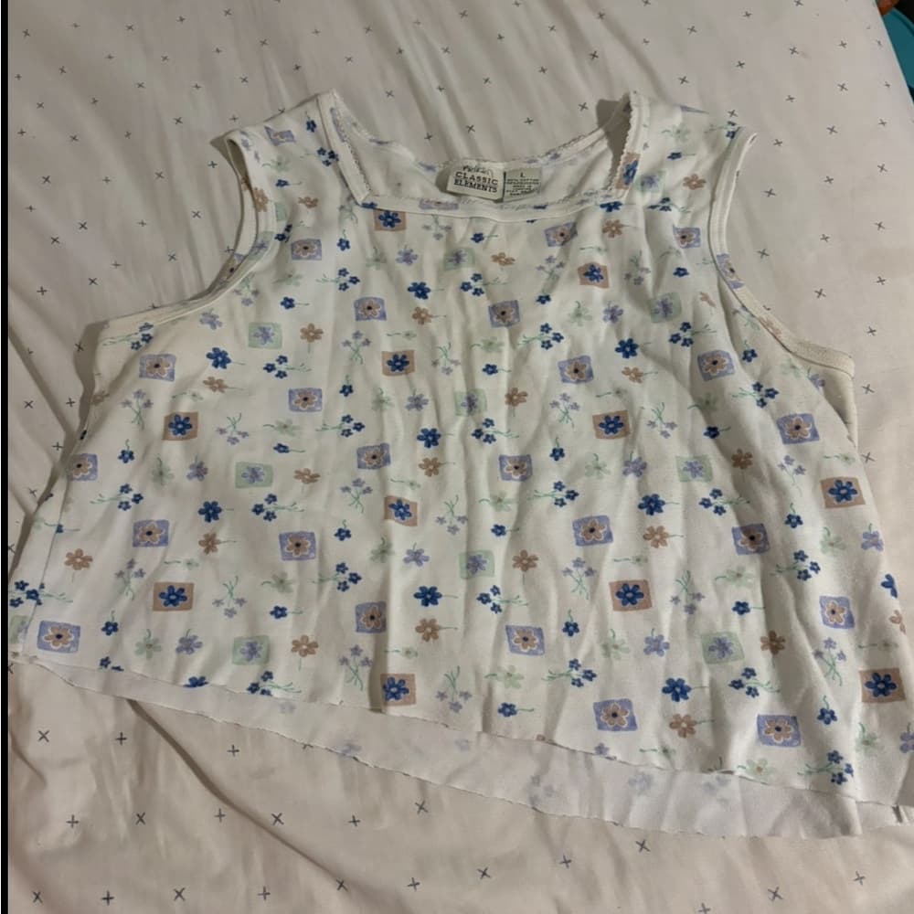 Vintage Cropped Floral Classic Elements White and Blue Camisole