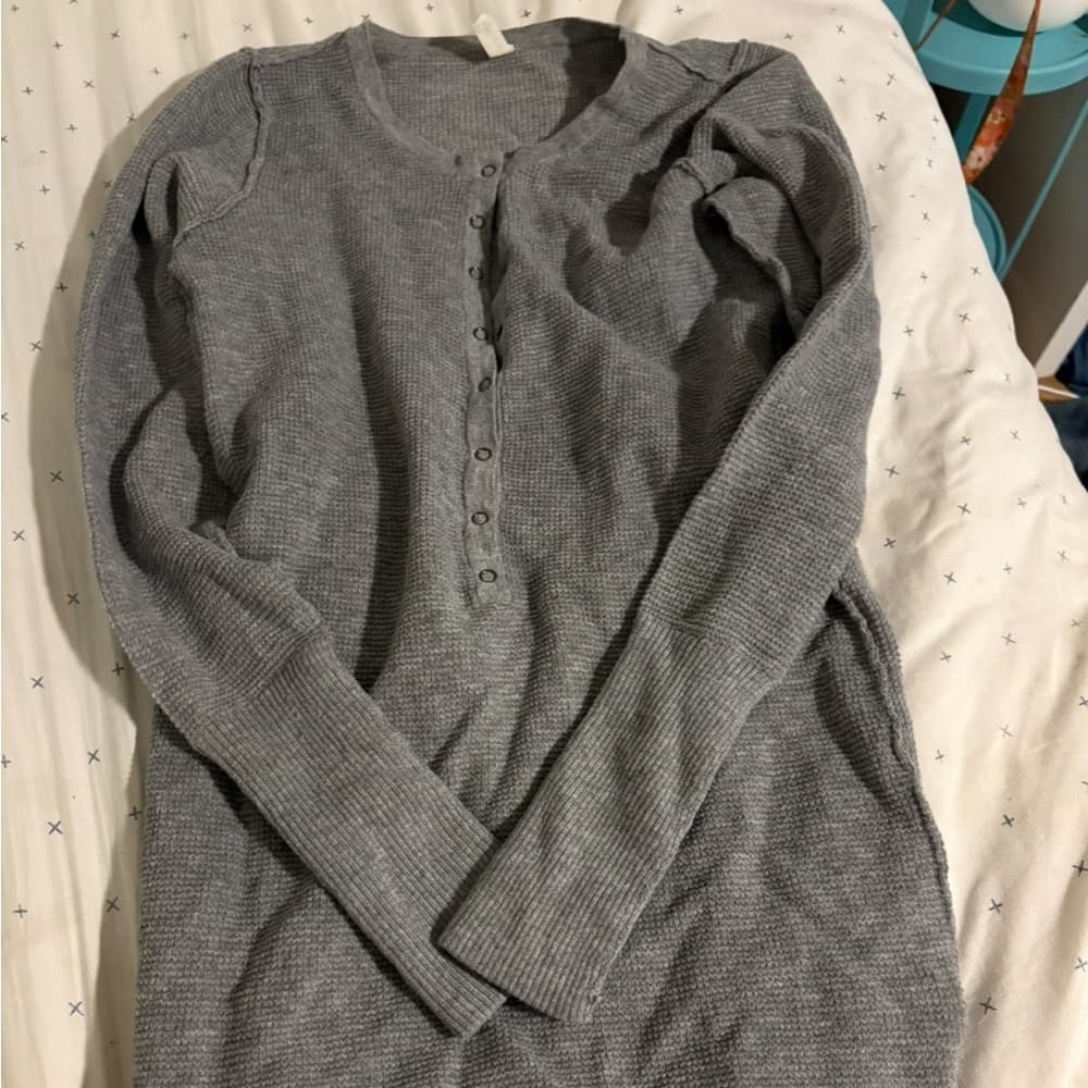 Free People Gray Long Sleeve
